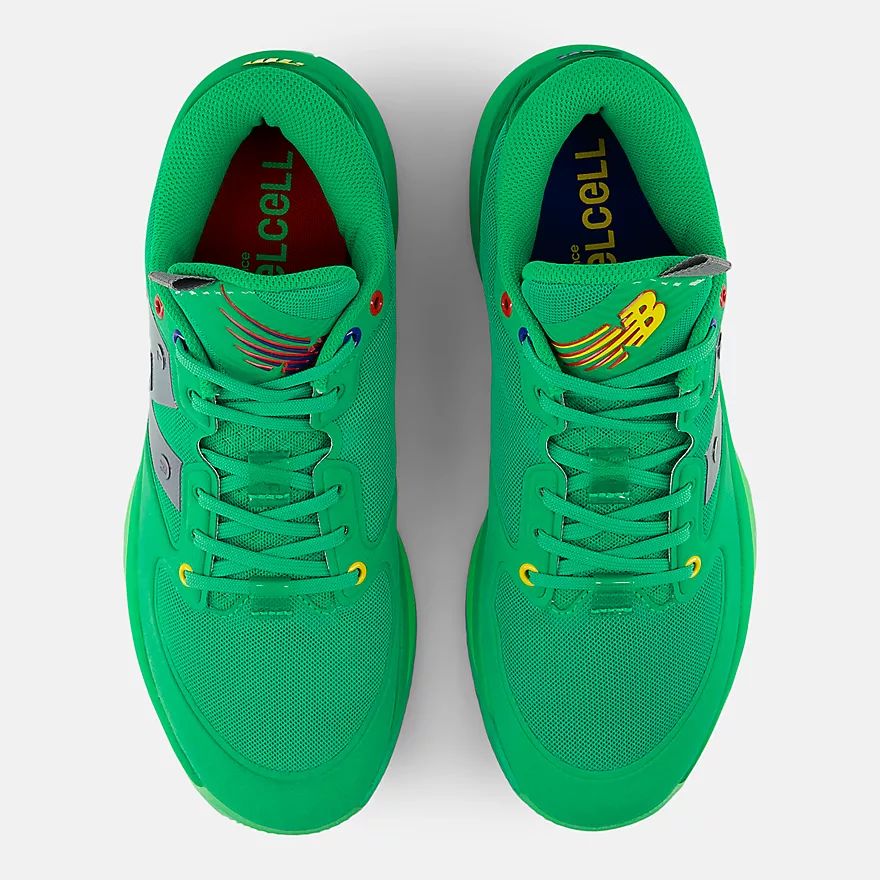 Яскраві кросівки New Balance з логотипом 39,5 — фото 1
