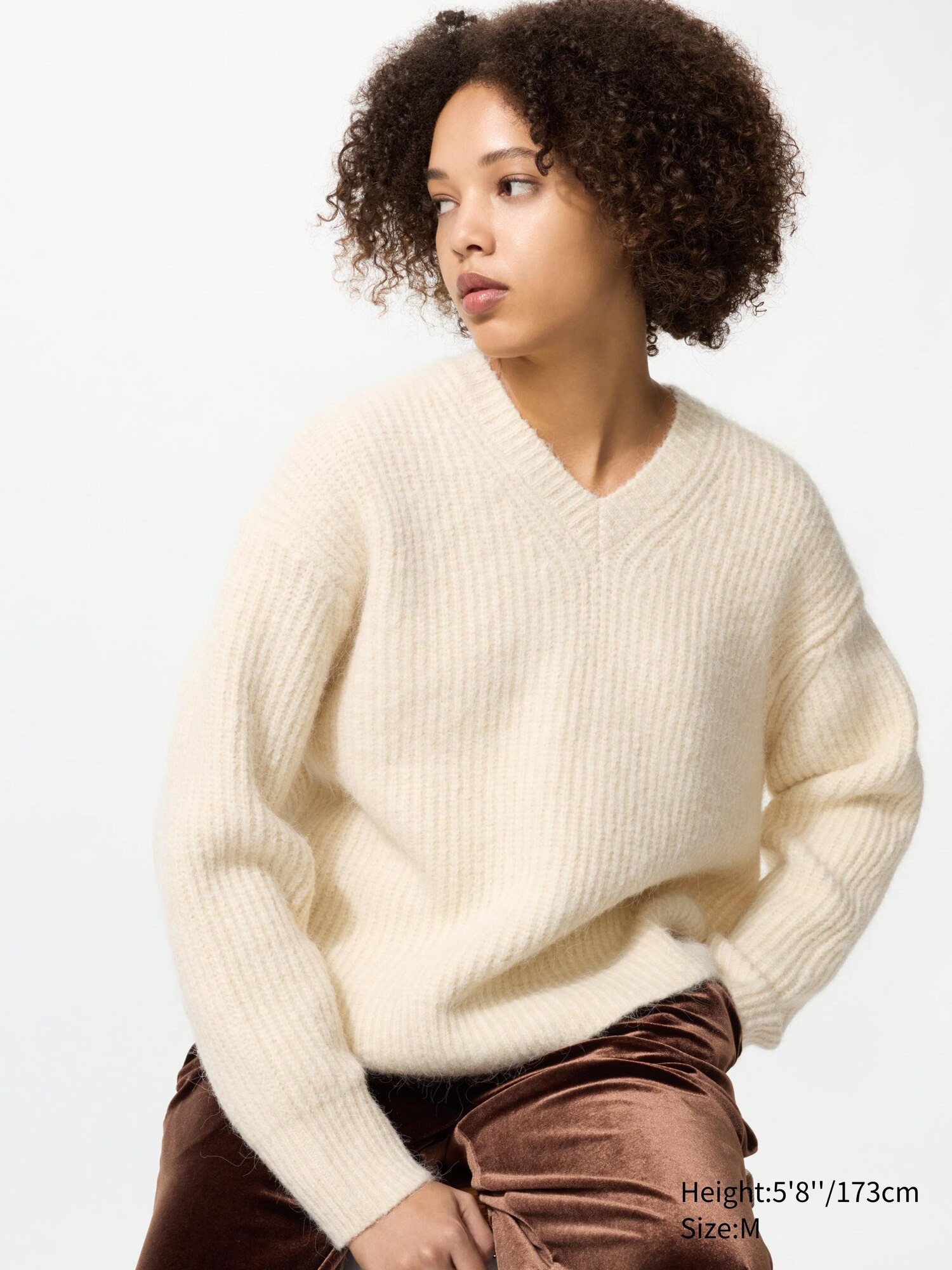 Пухнастий светр UNIQLO з V-подібним вирізом 1159854947 — фото 1