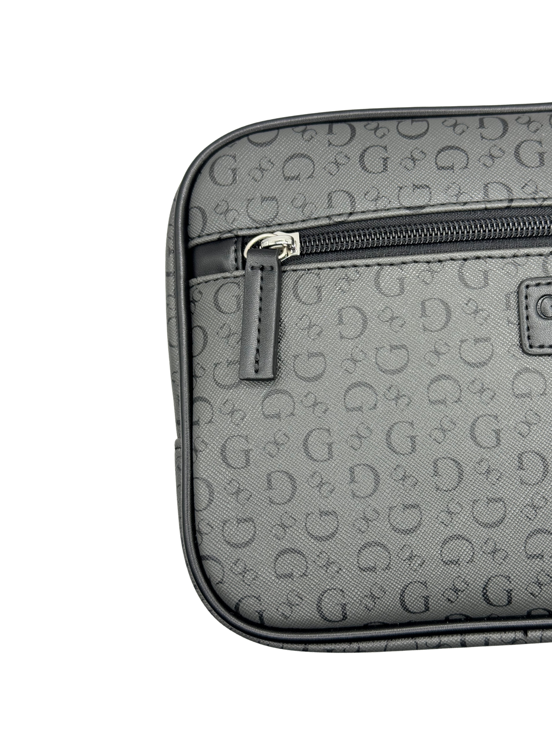 Стильний набір для подорожей GUESS із логотипом 1159811735 (Сірий, One size) — фото 4