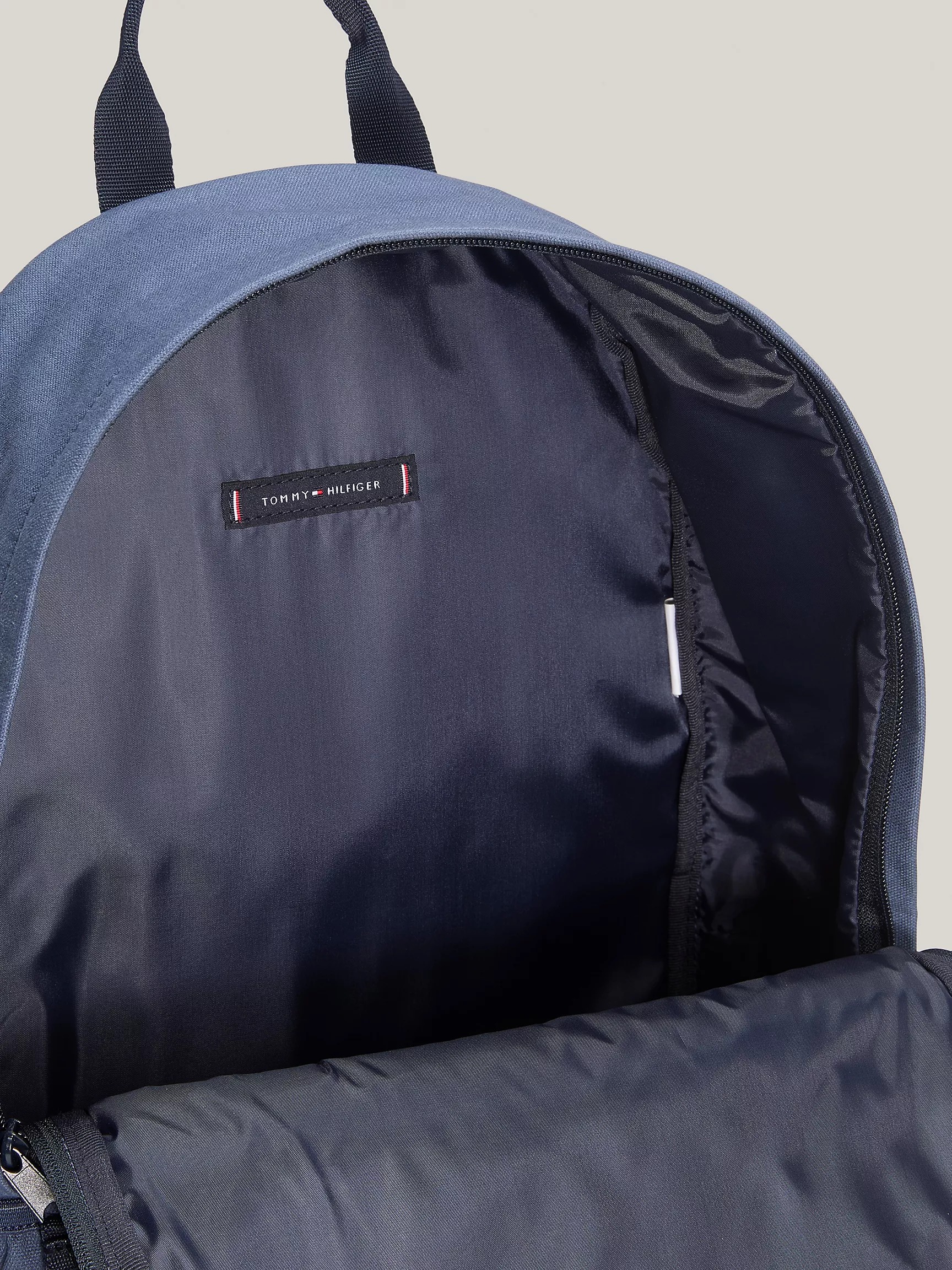 Рюкзак Tommy Hilfiger із логотипом 1159821626 (Синій One Size) — фото 3