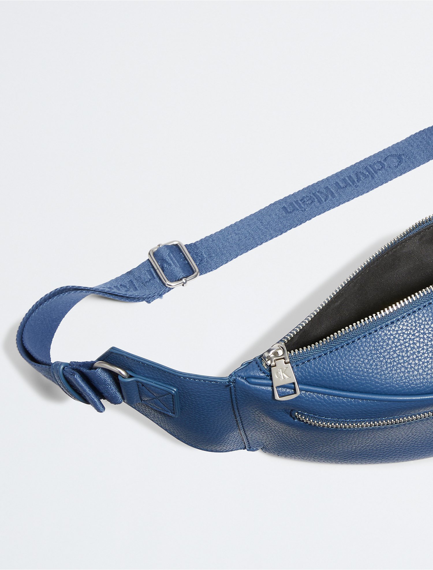 Поясна сумка Calvin Klein 1159789790 (Синій, One size) — фото 4
