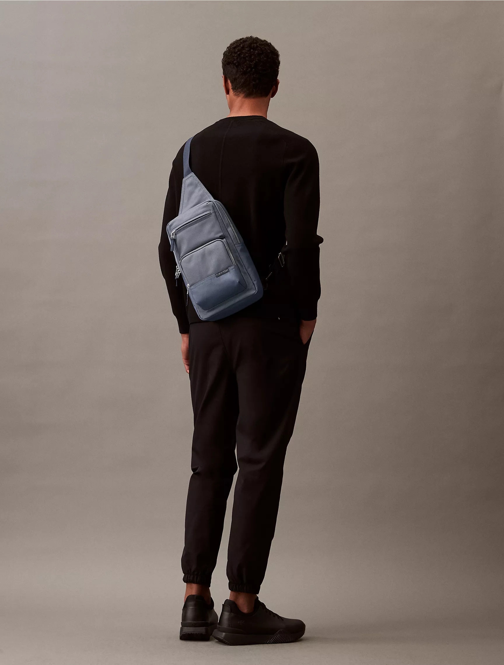 Сумка слінг Calvin Klein Utility Sling Bag 1159808989 (Синій, One size) — фото 4