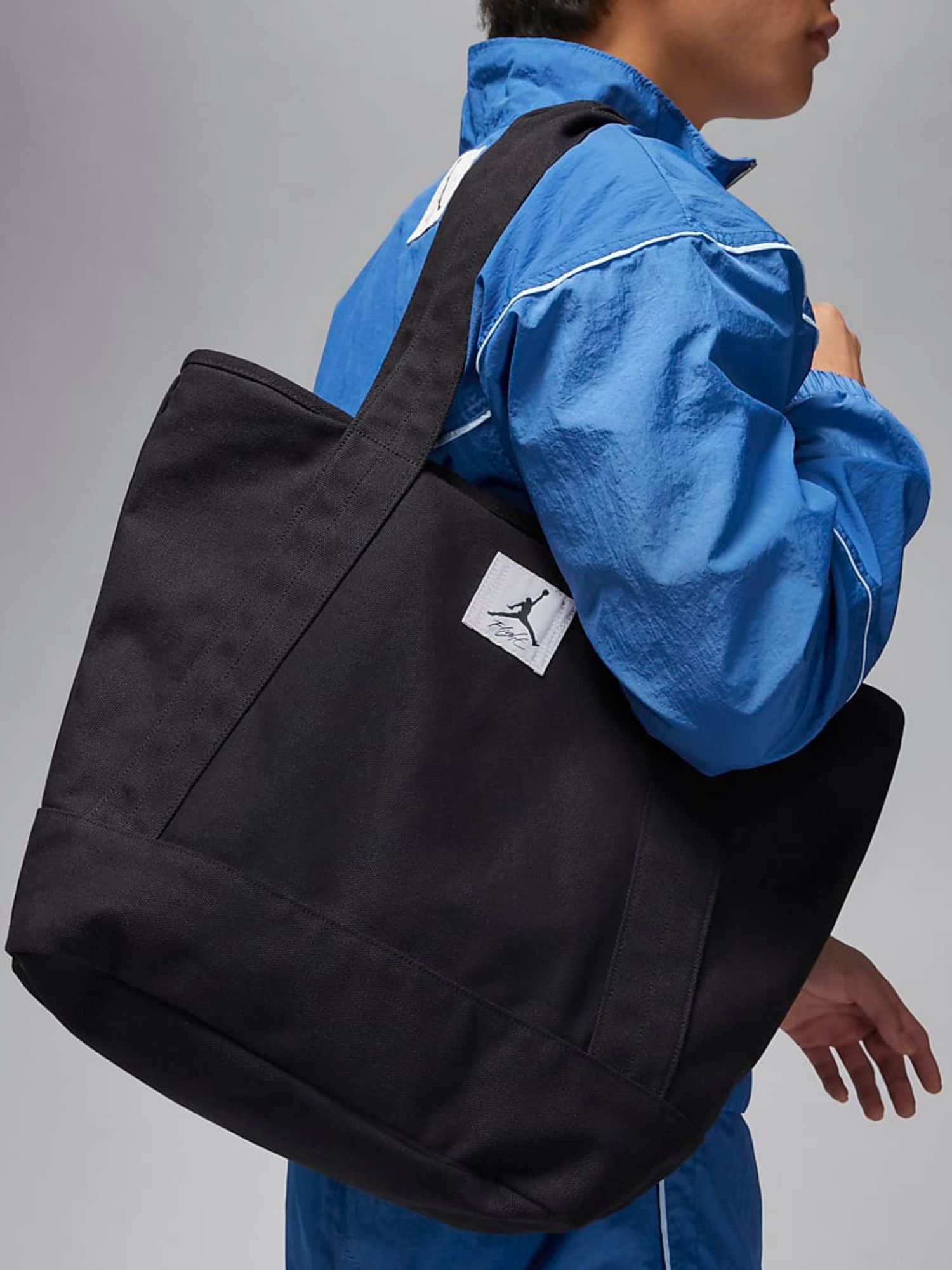 Сумка тоут Nike Jordan з логотипом водонепроникна 1159820294 (Чорний One size) — фото 7