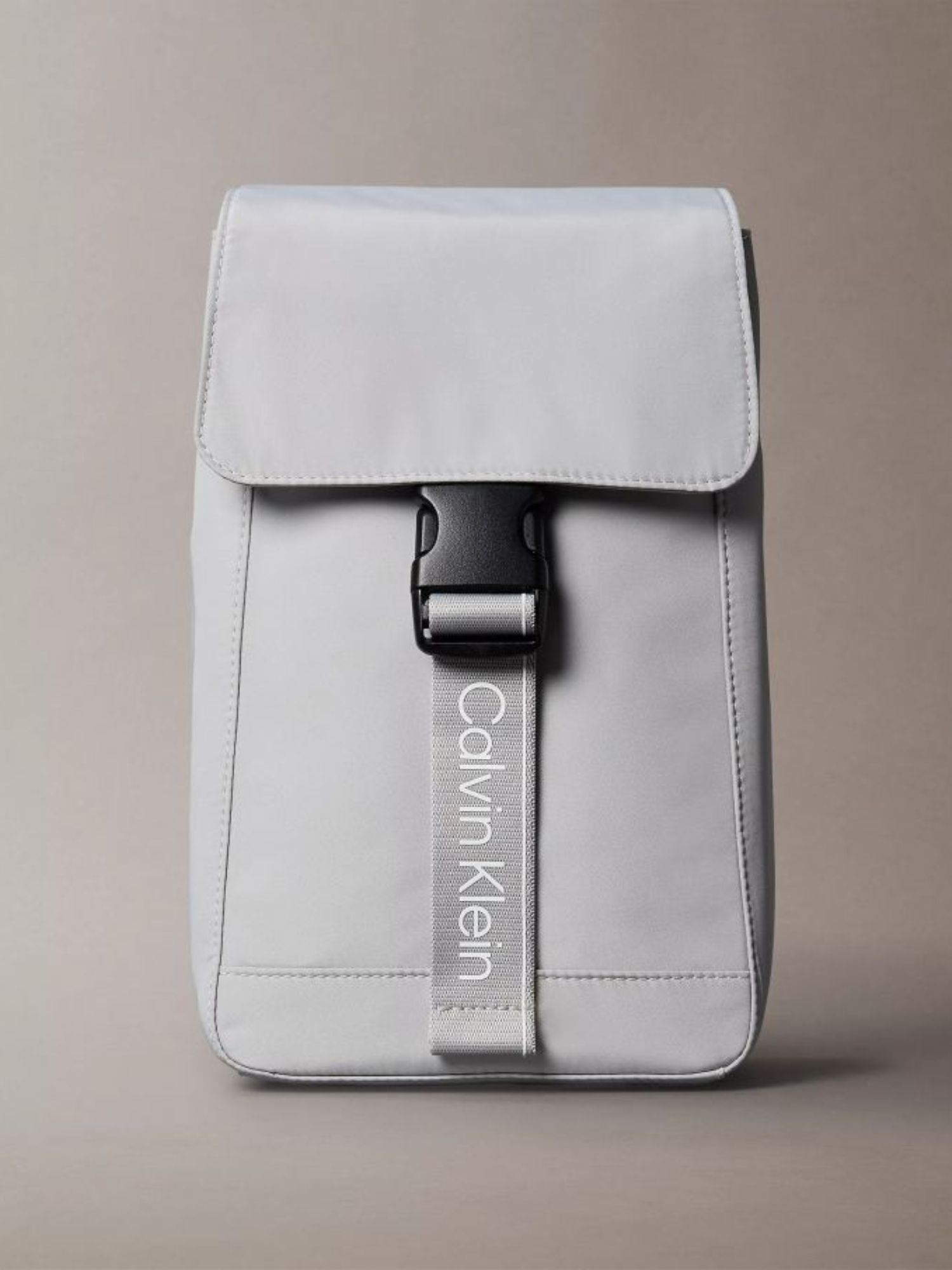 Сумка-слінг Calvin Klein 1159823421 (Сірий One size) — фото 2