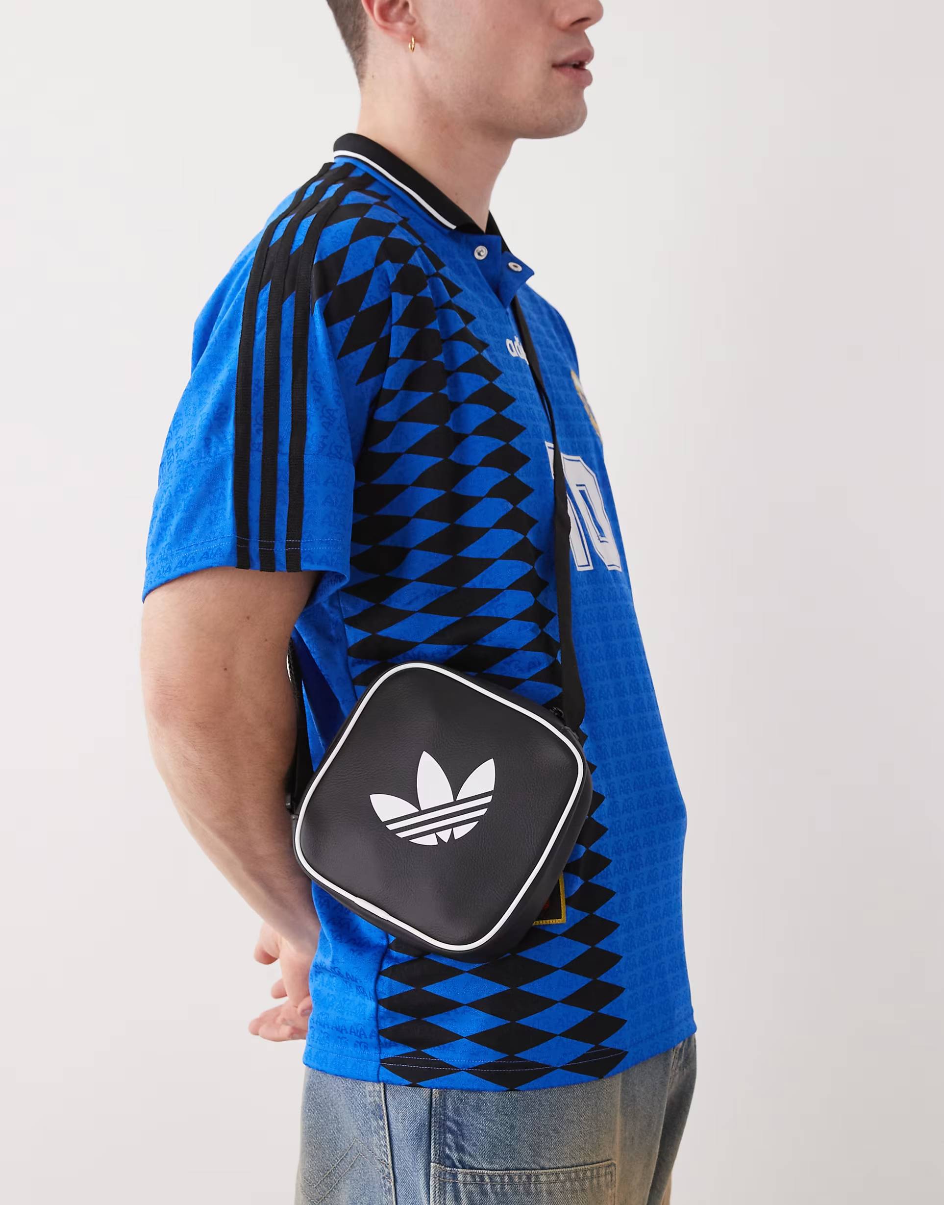 Стильна сумка Adicolor Adidas через плече 1159831658 (Чорний One size) — фото 10