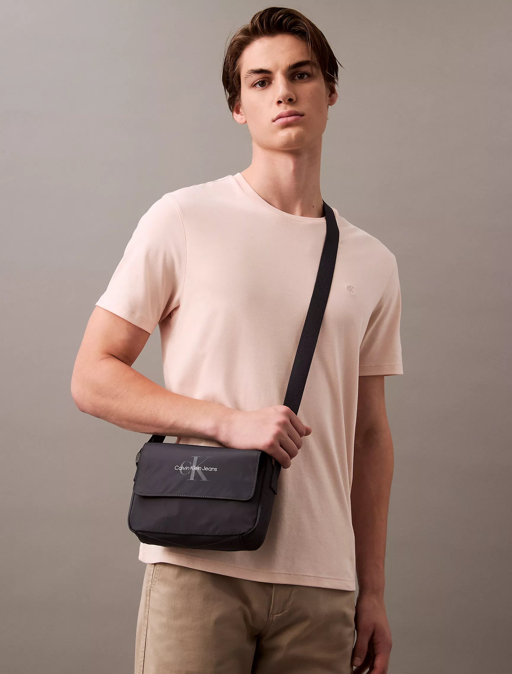 Сумка через плече від Sport Essentials Flap Calvin Klein 1159847502 Синій — фото 4
