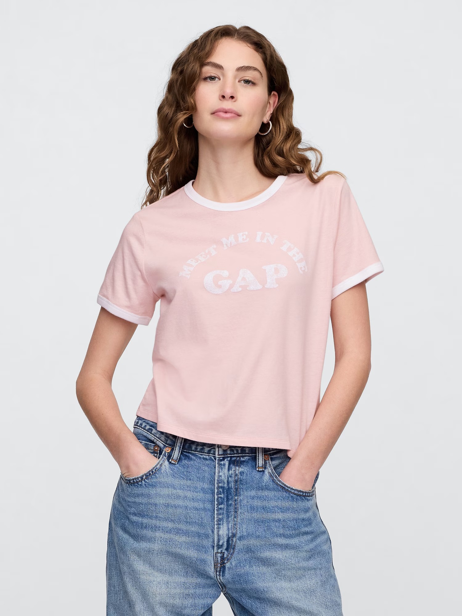 Жіноча укорочена футболка GAP з логотипом 1159839723 (рожевий M). — фото 1