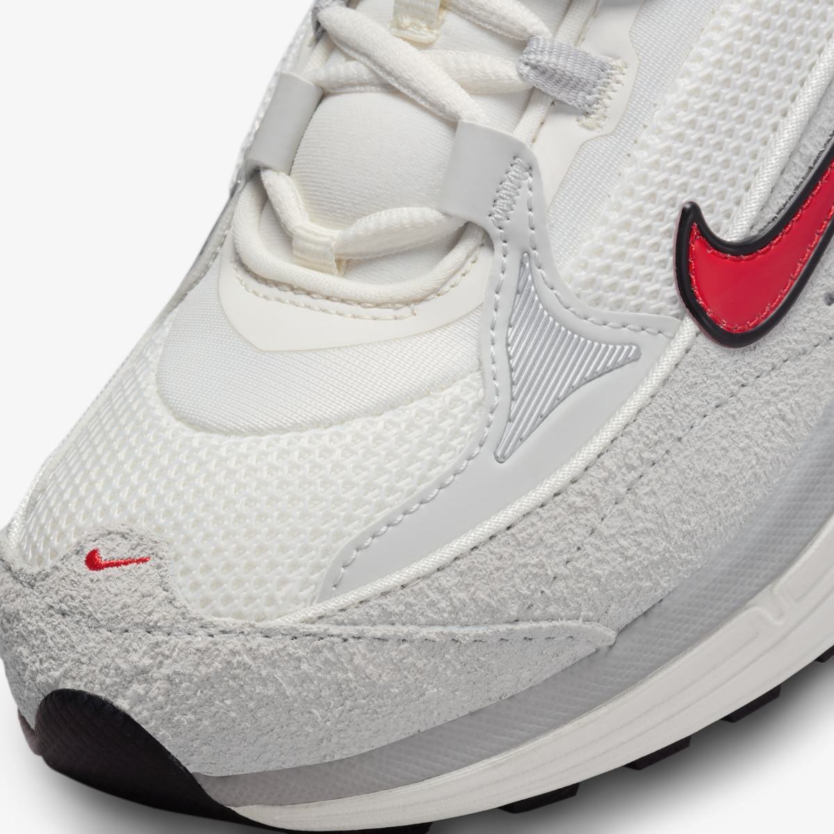 Кросівки жіночі Nike Air Max Bliss White — фото 8
