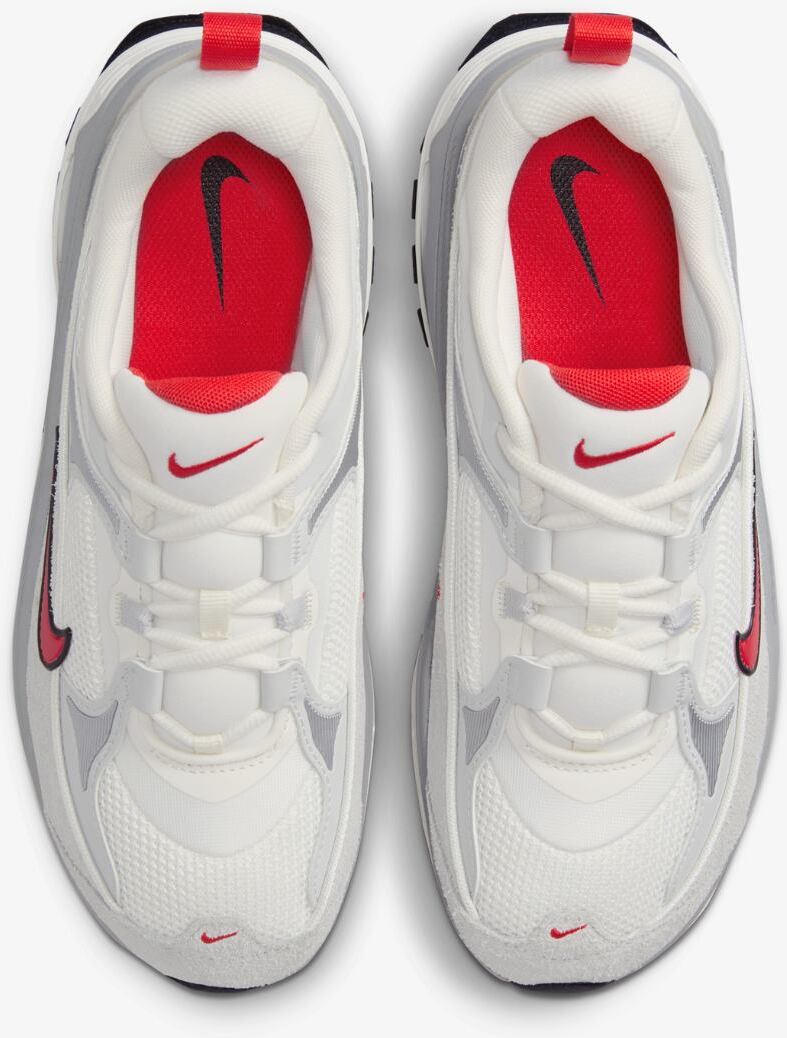 Кросівки жіночі Nike Air Max Bliss White — фото 5