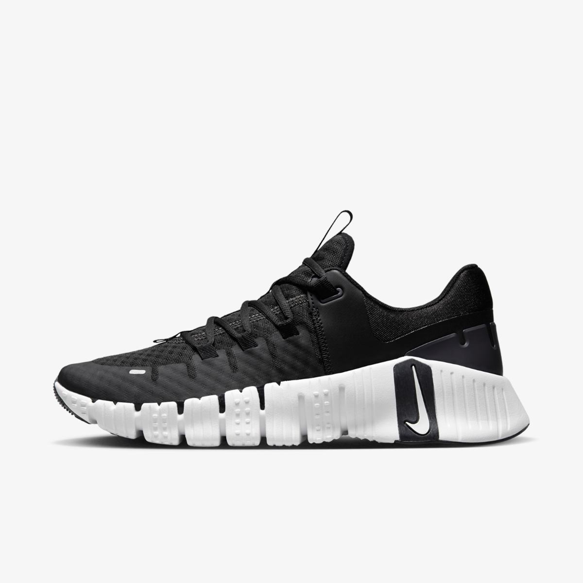 Кросівки Nike Free Metcon 5 DV3949-001 — фото 4