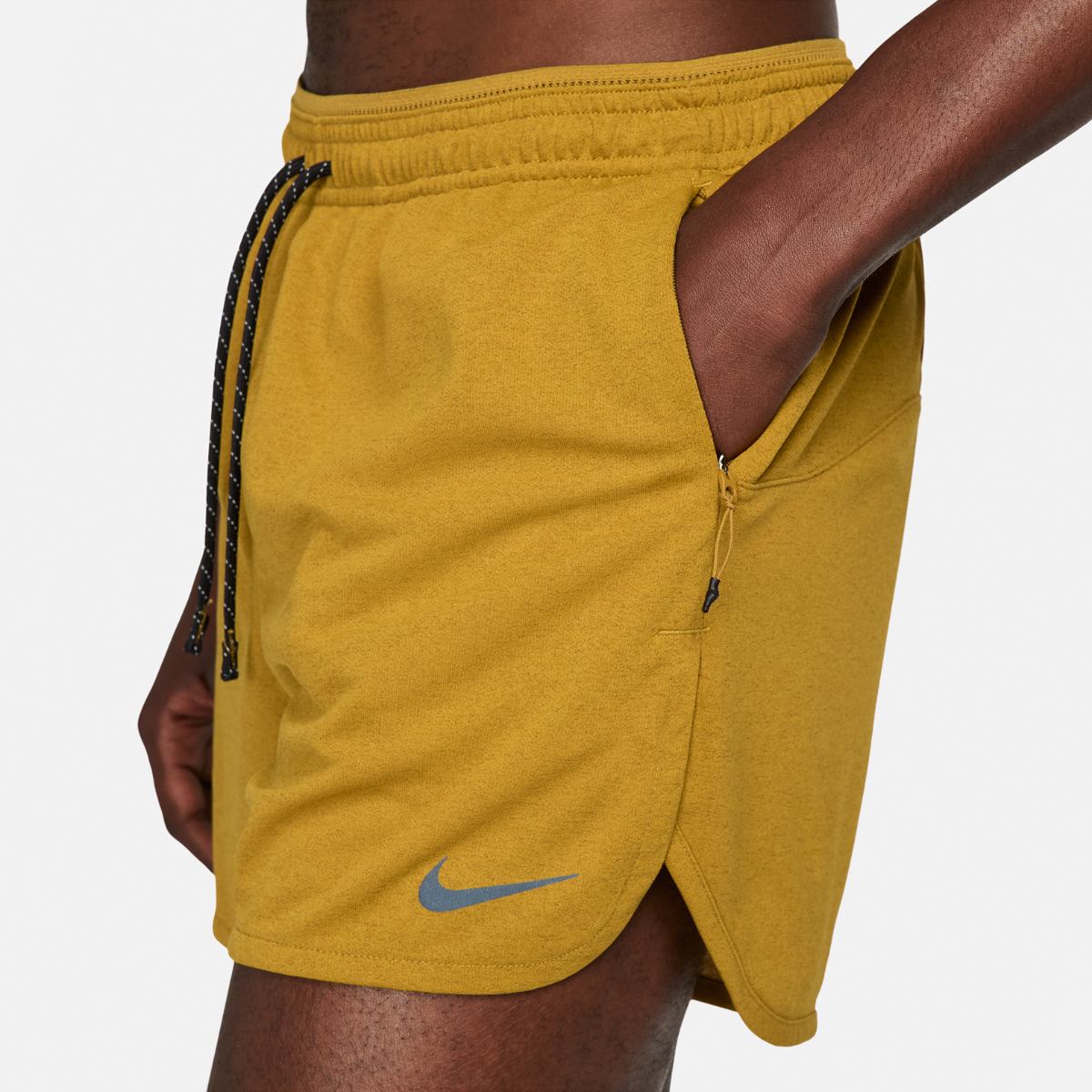 Шорти Nike M Dri-Fit Rundvn Stride 4In Shrt FB6870-716 — фото 5