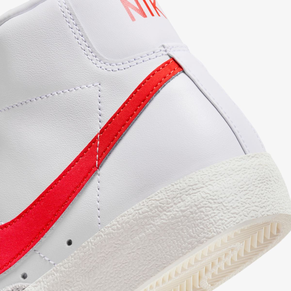 Жіночі кросівки Nike W Blazer Mid 77 CZ1055-101, 36.5 — фото 9