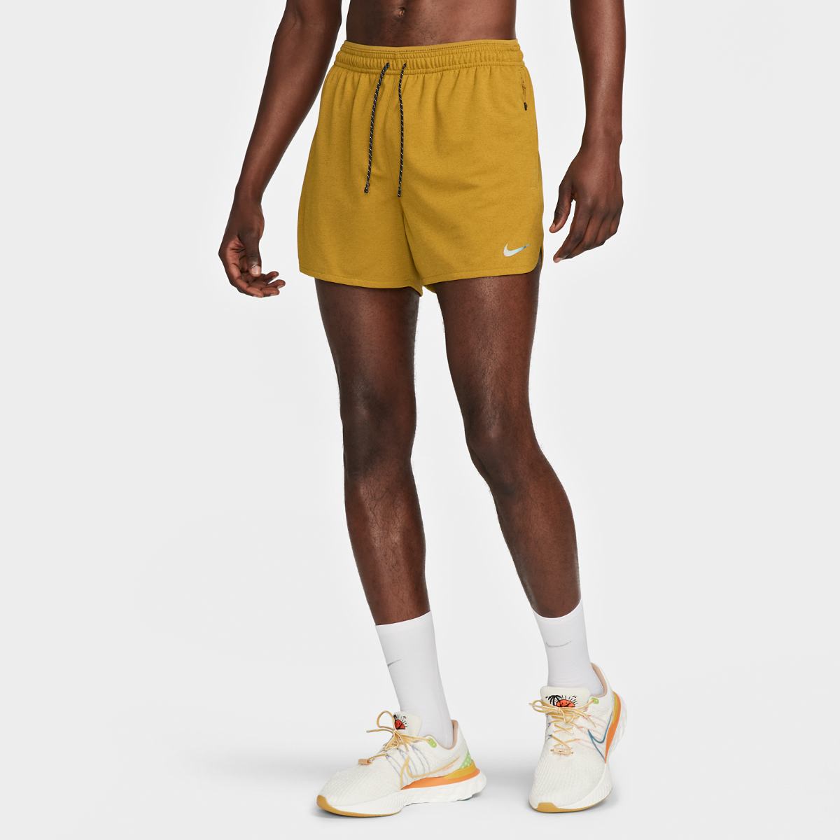 Шорти Nike M Dri-Fit Rundvn Stride 4In Shrt FB6870-716 — фото 2