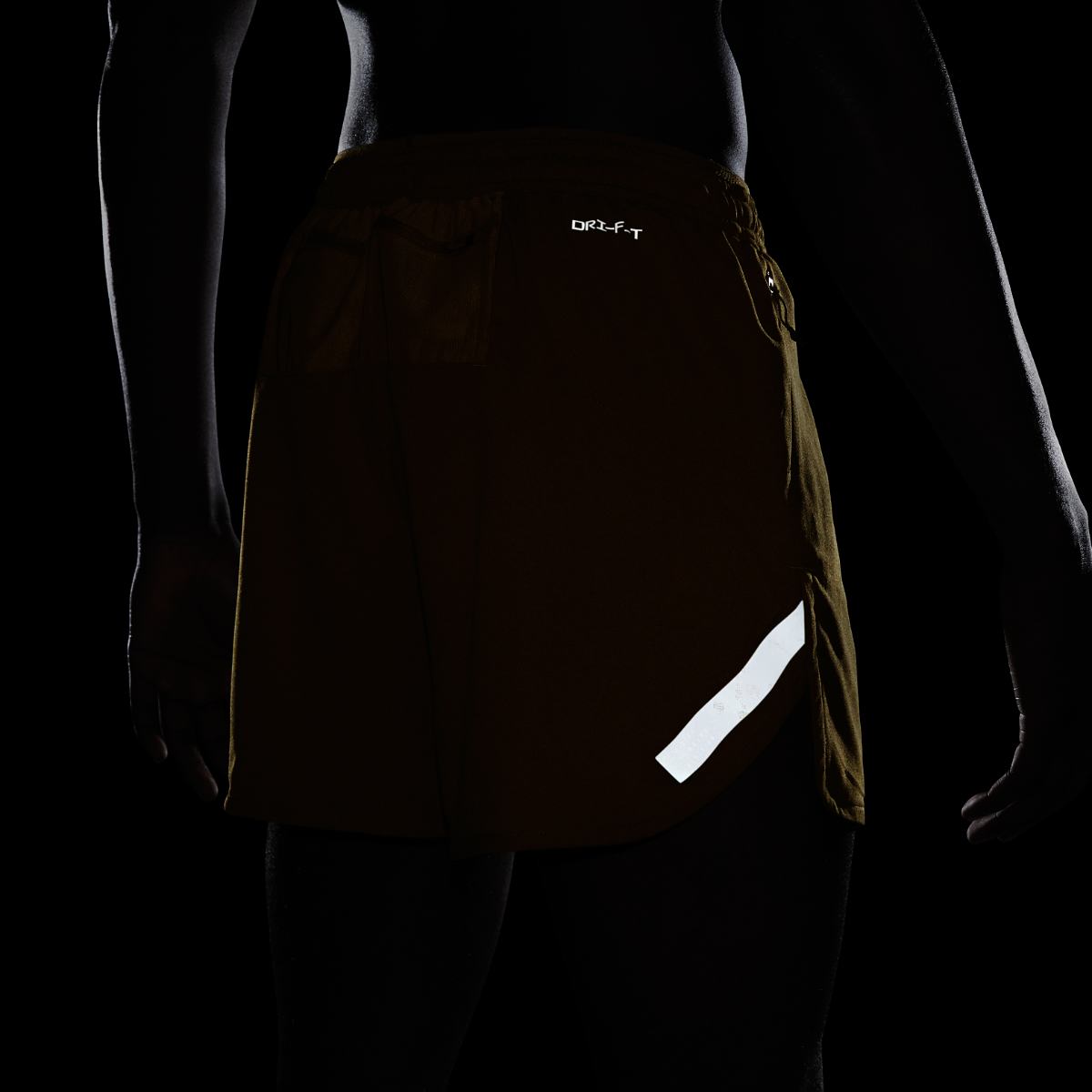Шорти Nike M Dri-Fit Rundvn Stride 4In Shrt FB6870-716 — фото 11