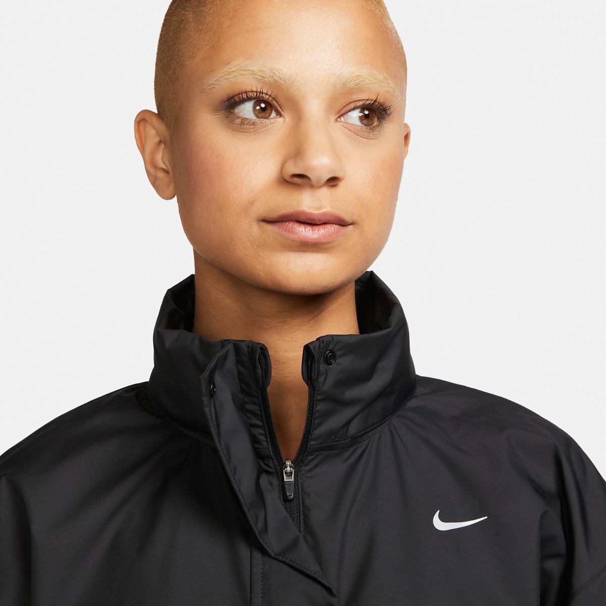 Жіноча куртка Nike W Fast Repel Jacket FB7451-010 — фото 5