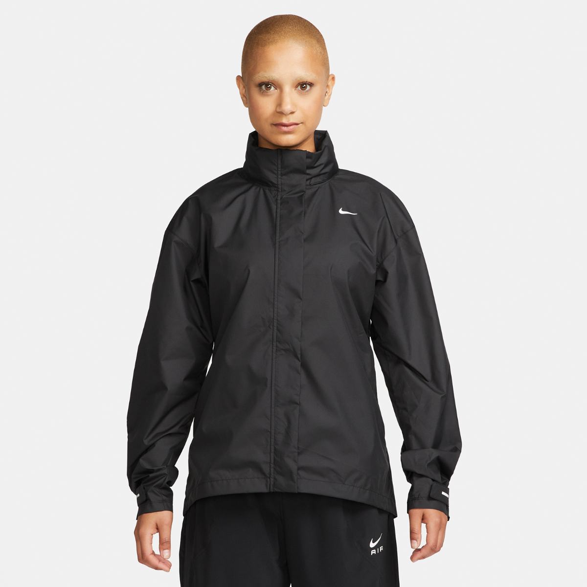 Жіноча куртка Nike W Fast Repel Jacket FB7451-010 — фото 3
