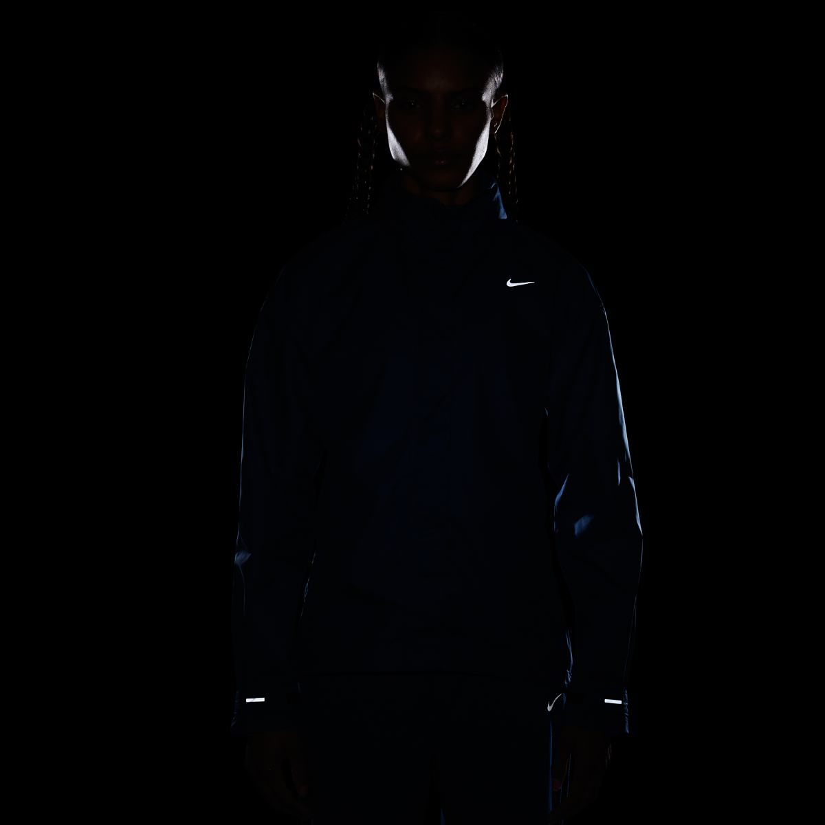 Жіноча куртка Nike W Fast Repel Jacket FB7451-476 — фото 10