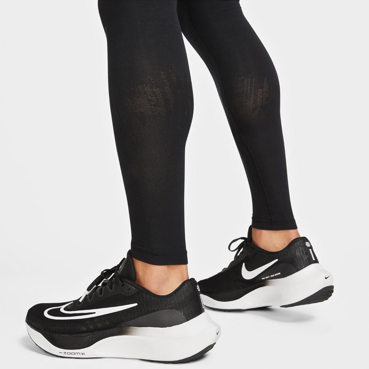 Чоловічі лосини Nike M Dri-Fitadv Rundvn Tight FB6858-010, M — фото 7