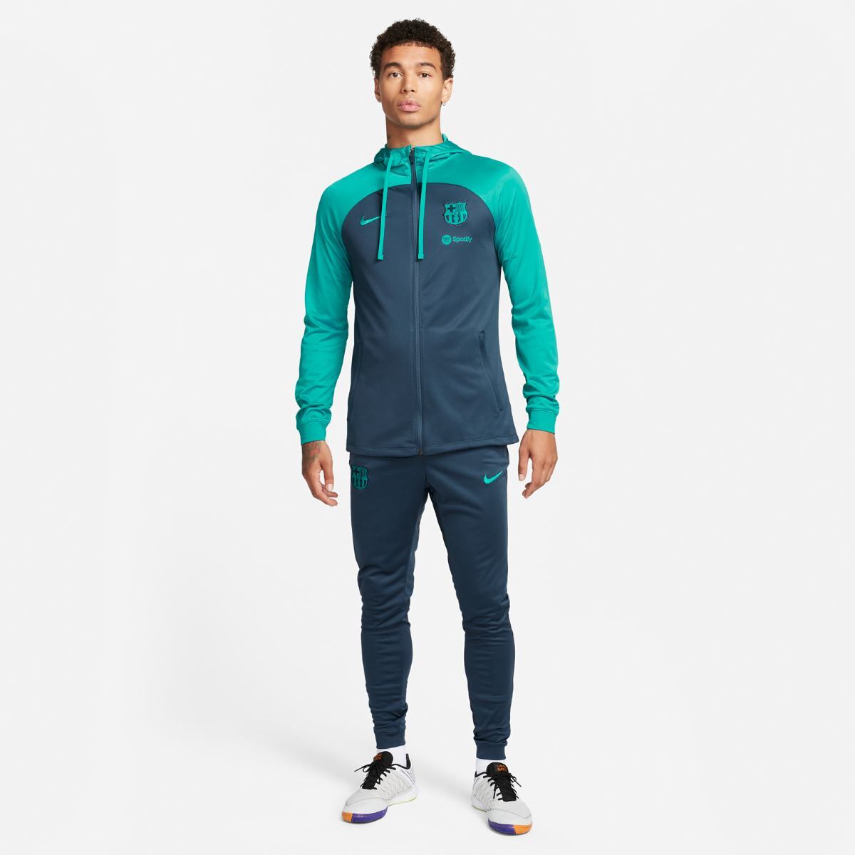 Чоловічий костюм Nike Fcb Dri-Fit Strkhd Trksuit K Cl FD4134-438, L — фото 2
