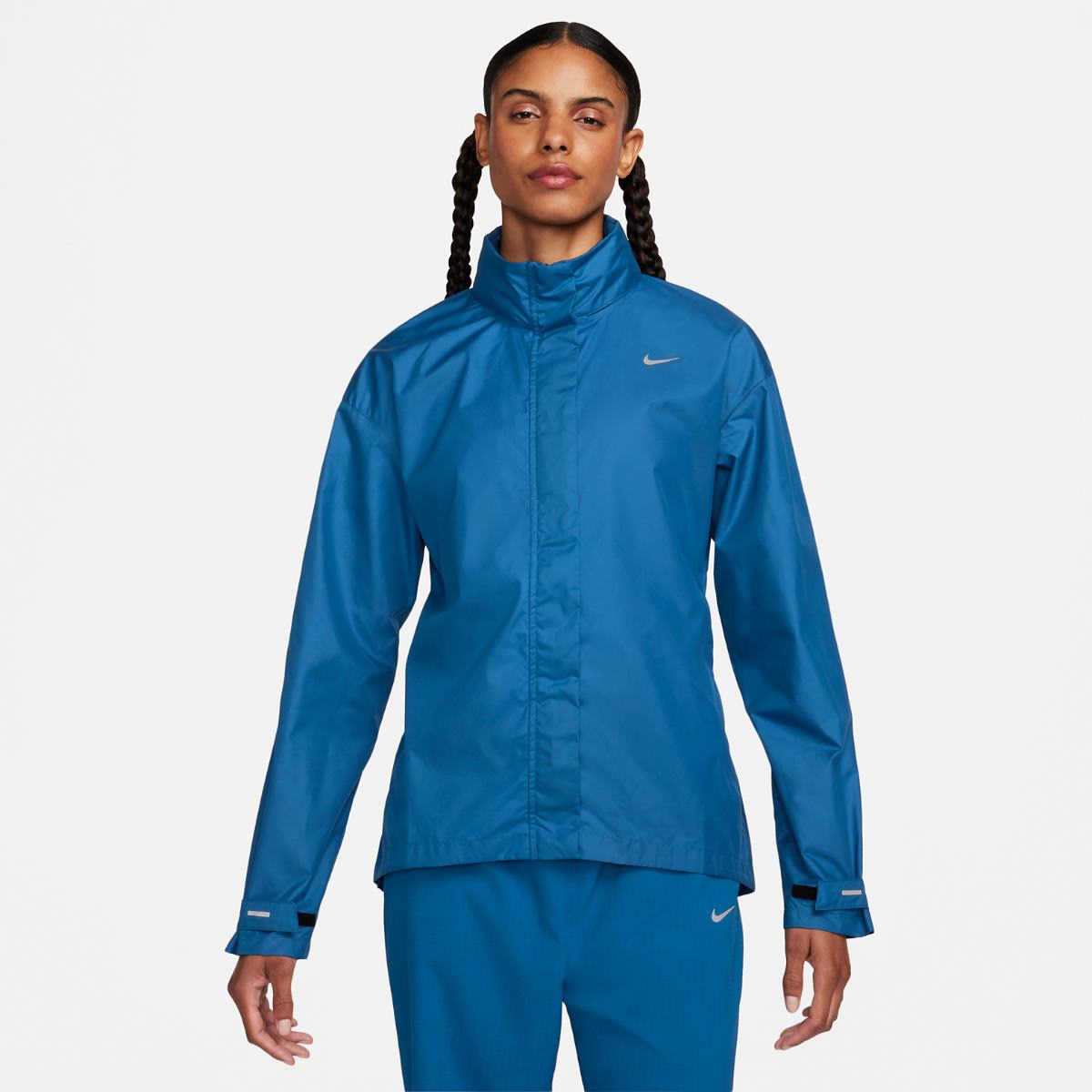 Жіноча куртка Nike W Fast Repel Jacket FB7451-476 — фото 2