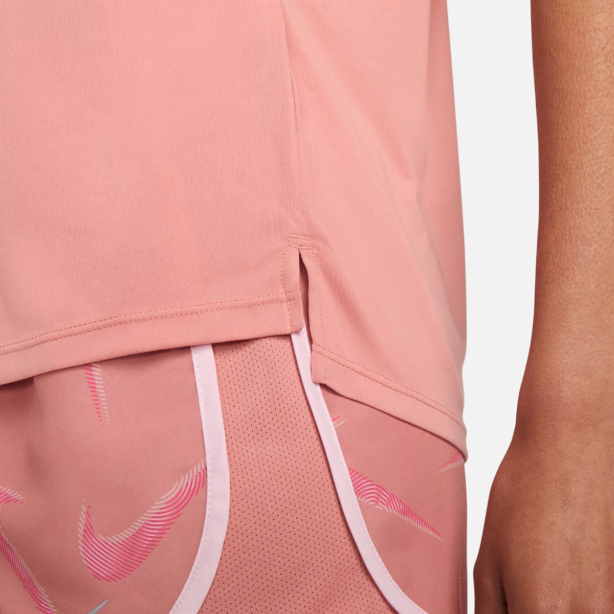 Жіноча футболка Nike W Dri-Fit Swoosh Hbr Ss Top FB4696-618, M — фото 5
