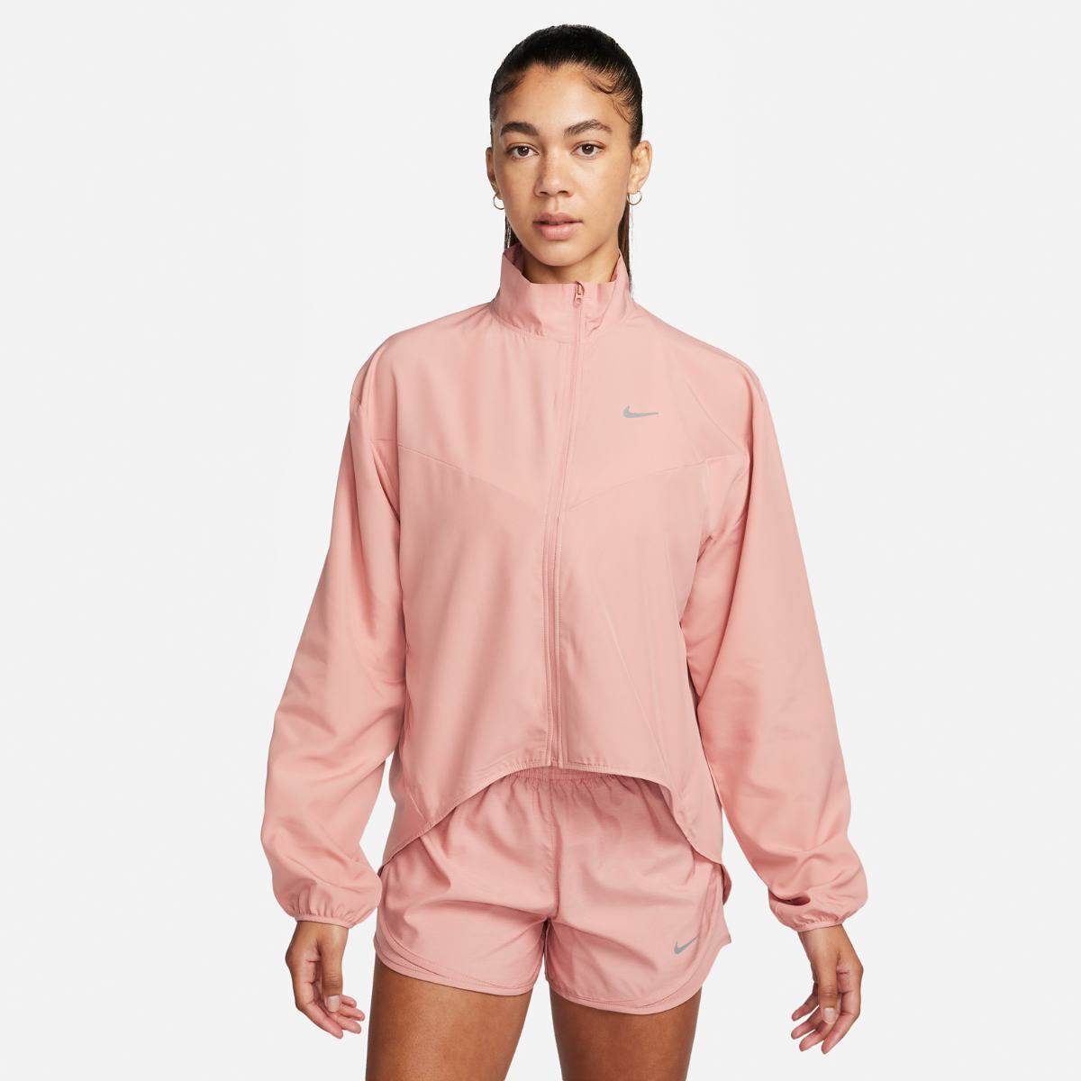 Жіноча вітровка Nike W Dri-Fit Swoosh Hbr Jkt FB4694-618, M — фото 2