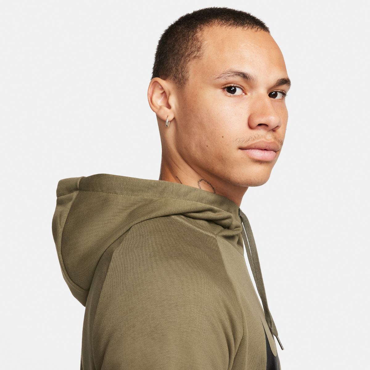 Чоловіча толстовка Nike M Dri-Fit Hdie Po Swsh CZ2425-222 — фото 1