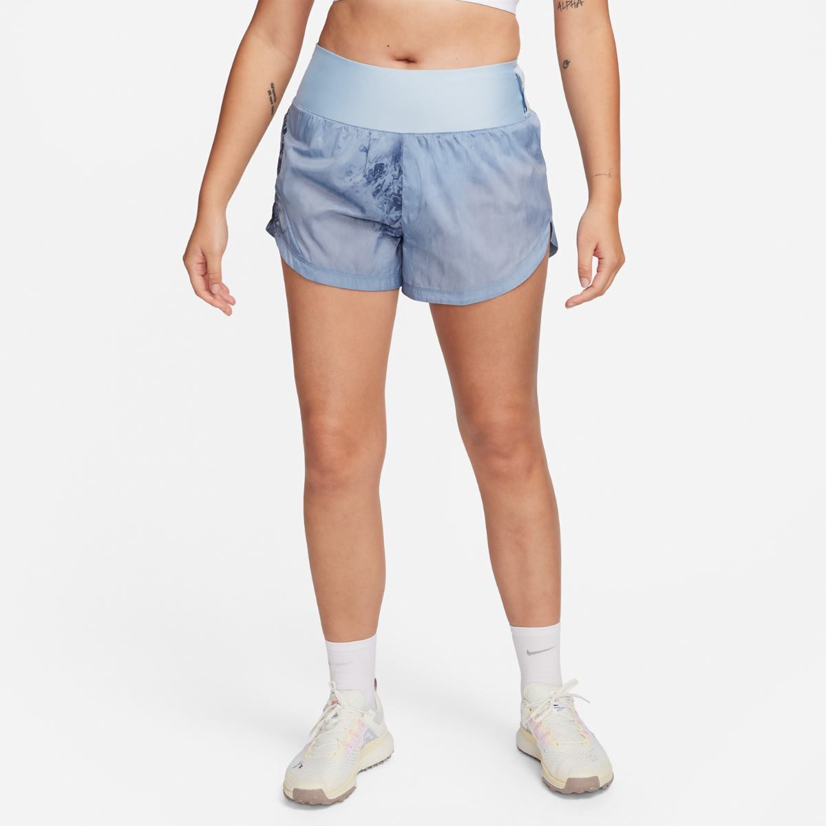 Жіночі шорти Nike W Trail Rpl Mr 3In Br Shr FN2647-440, L — фото 2