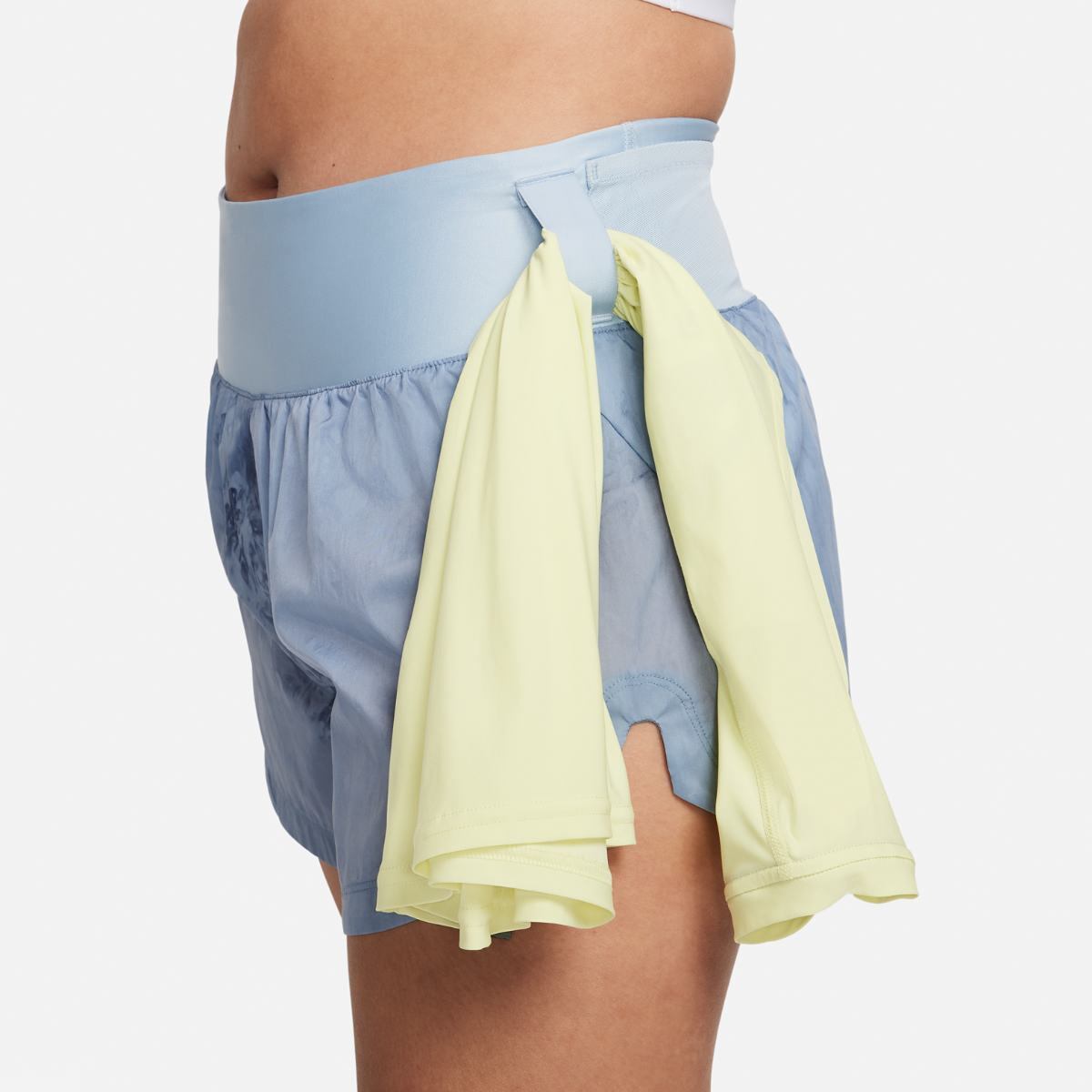 Жіночі шорти Nike W Trail Rpl Mr 3In Br Shr FN2647-440, L — фото 10