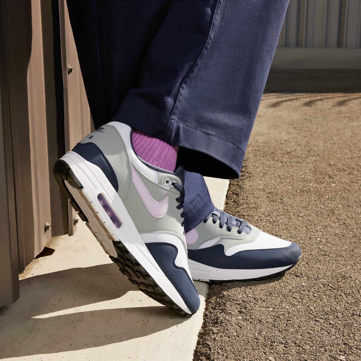 Кросівки Nike Air Max 1 FD9082-001 — фото 1
