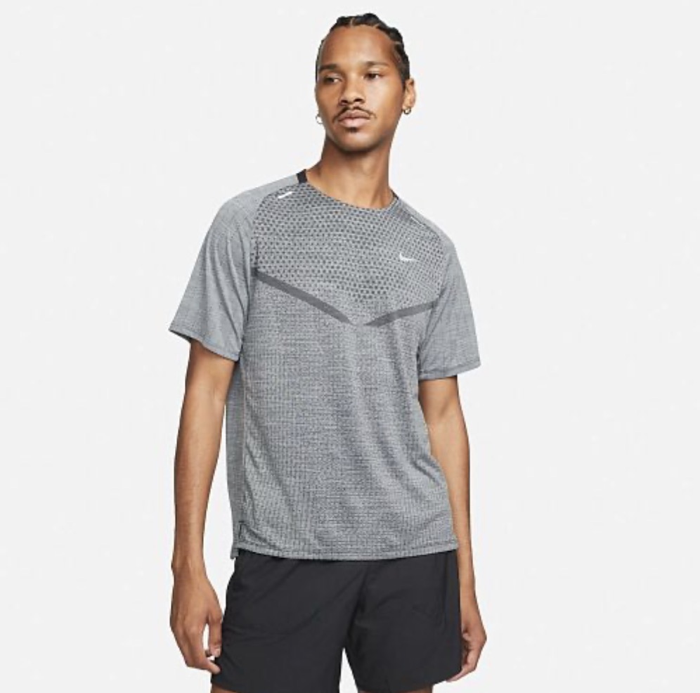 Футболка чоловіча Nike M Dri-FITADV TECHKNIT ULTRA SS DM4753-010, S — фото 2