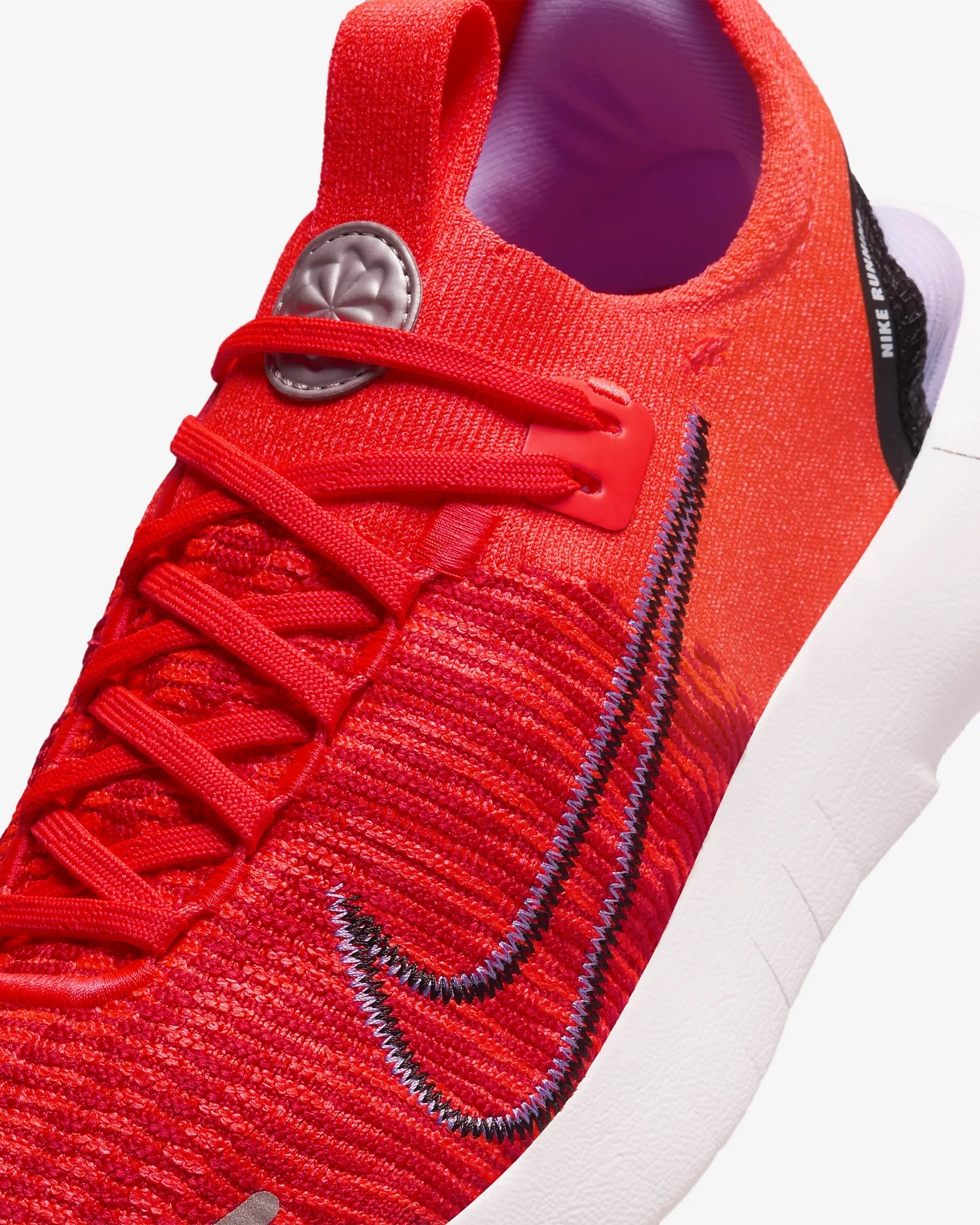 Кросівки жіночі Nike Free Run Nn Road Red Orange/Red — фото 8