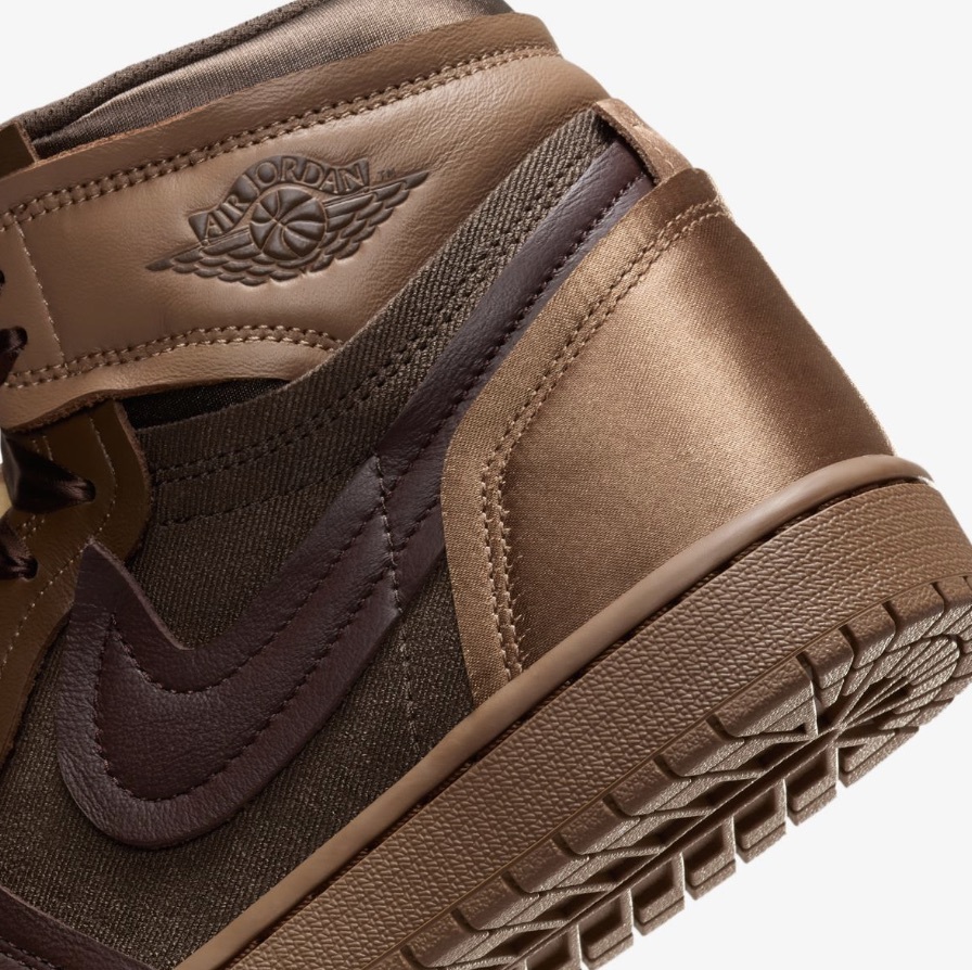 Жіночі кросівки Air Jordan 1 High FZ8779-200, 36.5 — фото 9