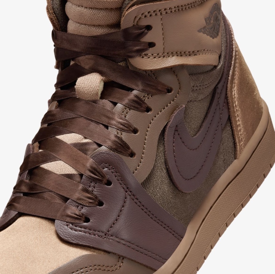 Жіночі кросівки Air Jordan 1 High FZ8779-200, 36.5 — фото 8