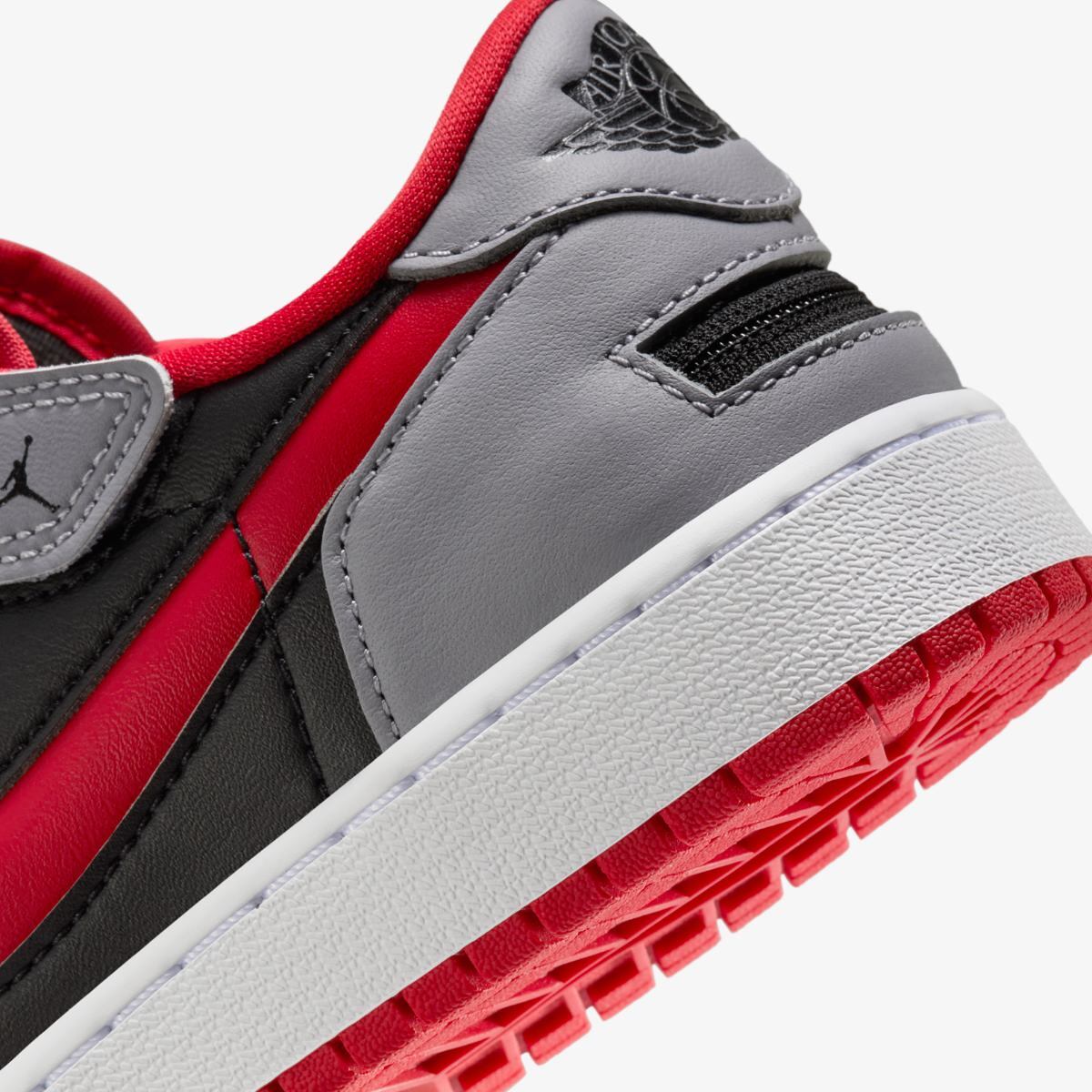 Підліткові кросівки AIR JORDAN 1 LOW FLYEASE (GS) DN4639-060, 37.5 — фото 9