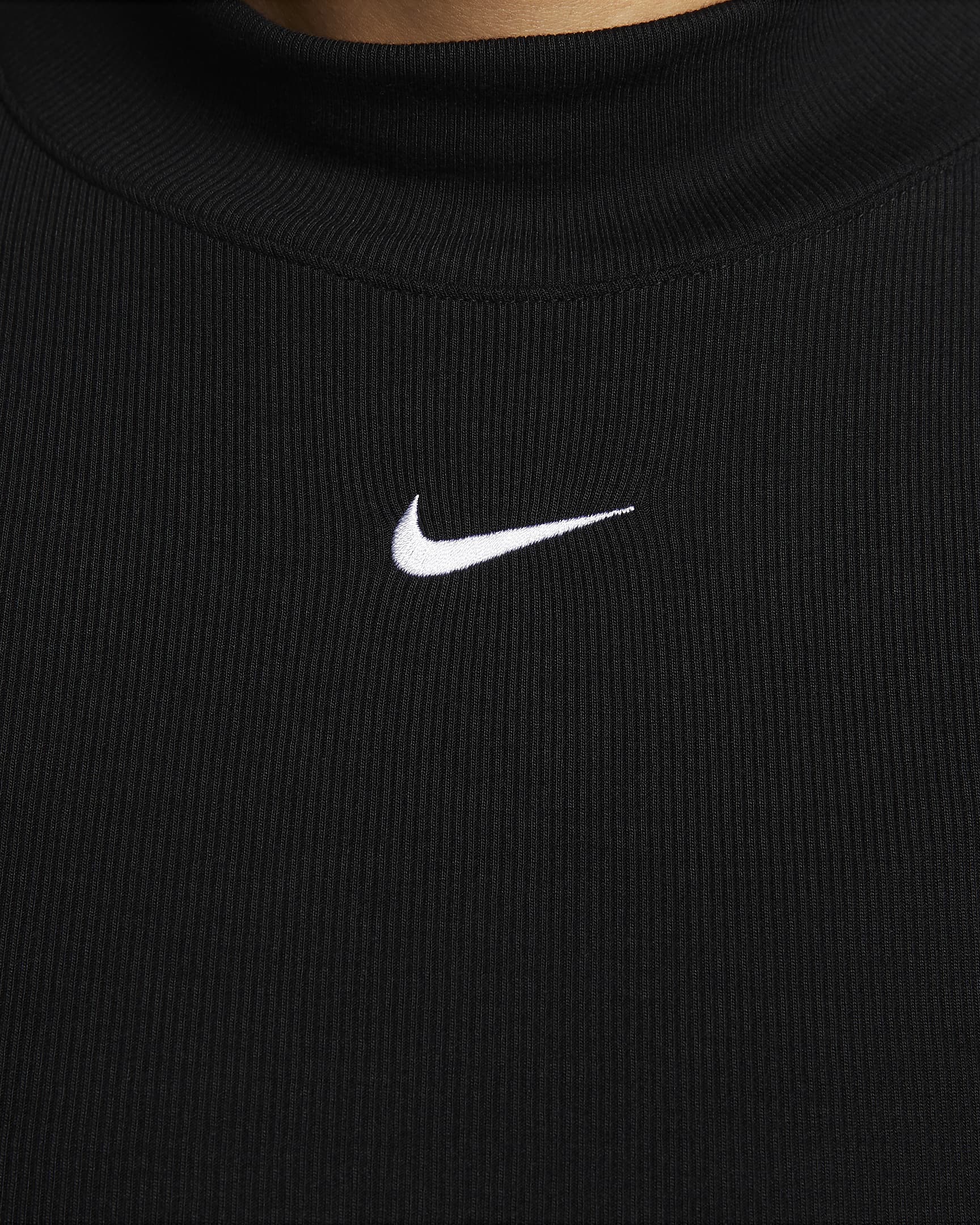 Жіноча кофта Nike Sportswear Essential Black Dv7880-010 — фото 4