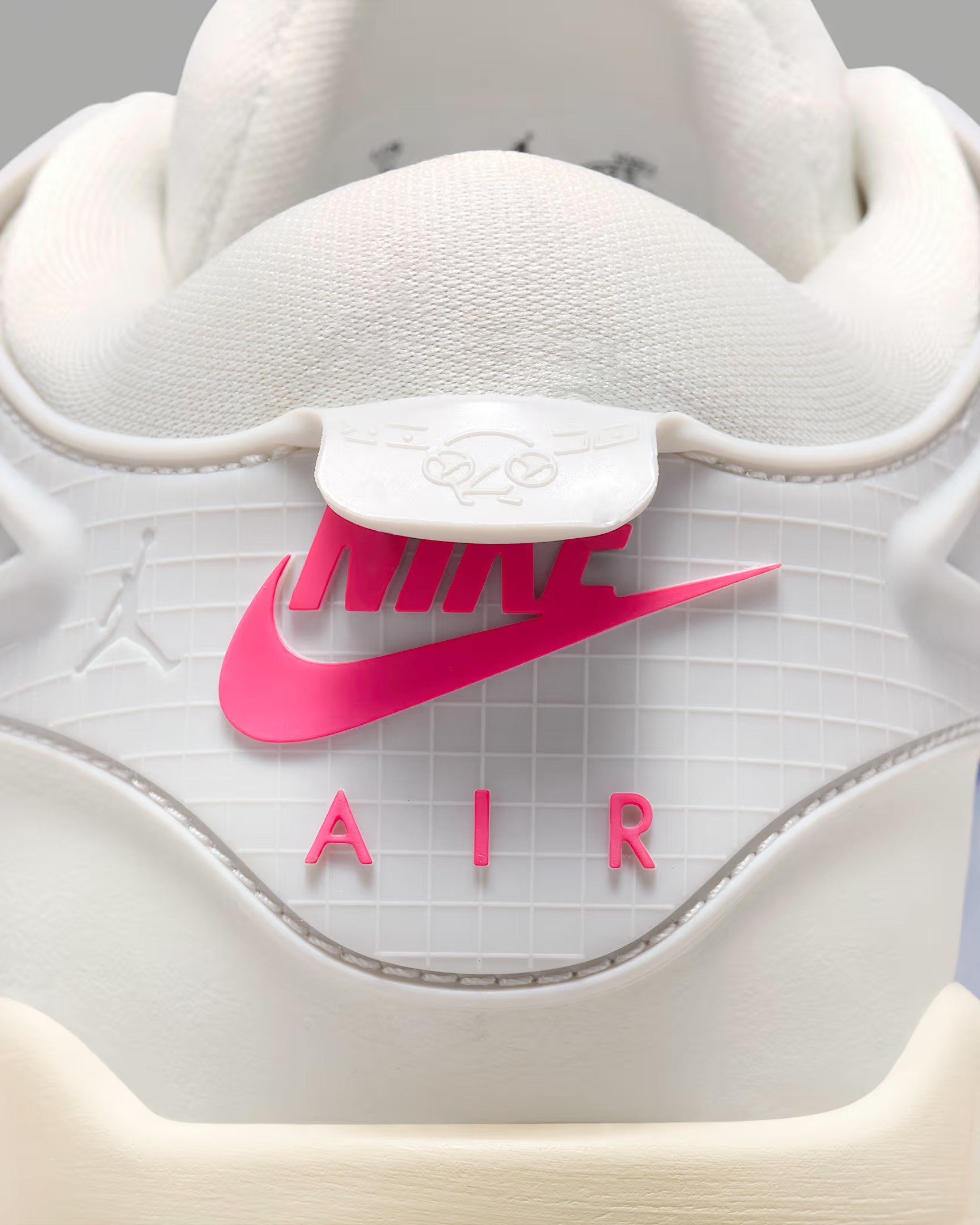 Жіночі кросівки Air Jordan 4 RM IB4466-025, 36.5 — фото 10