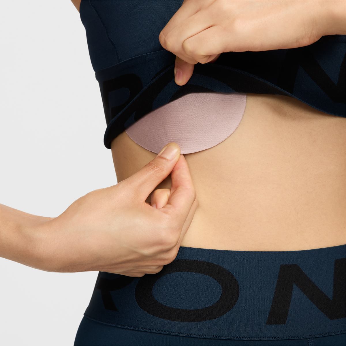 Топ жіночий NIKE W NP INDY PLUNGE BRA BOLD HF7324-478, XS — фото 5
