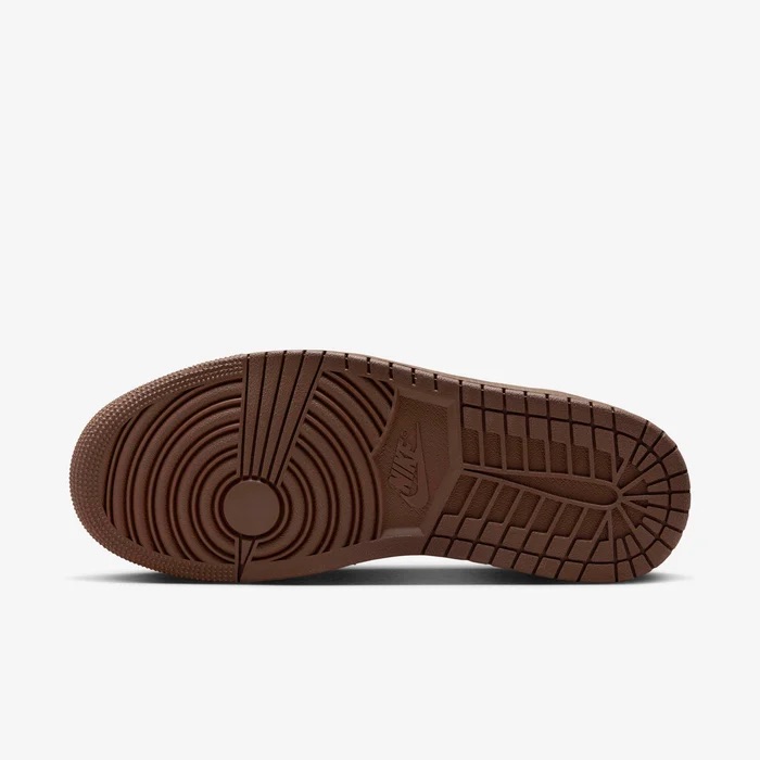 Кросівки жіночі AIR JORDAN WMNS METHOD OF MAKE LOW CACAO WOW FN5032-201 — фото 1