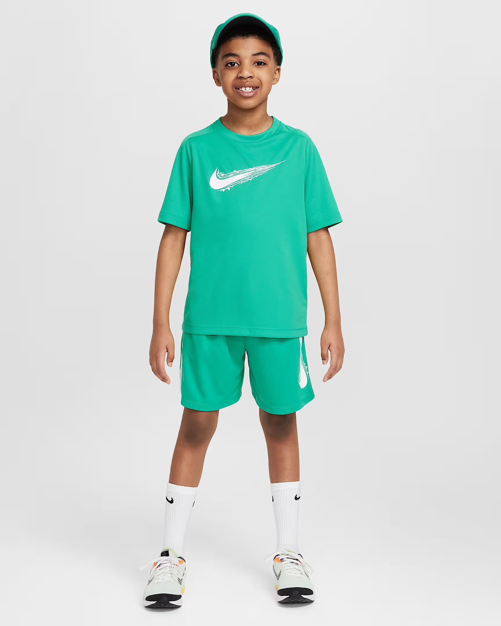 Шорти дитячі Nike Multi Older Kids' (Boys') Dri-FIT Shorts HF9121-324, XL — фото 8