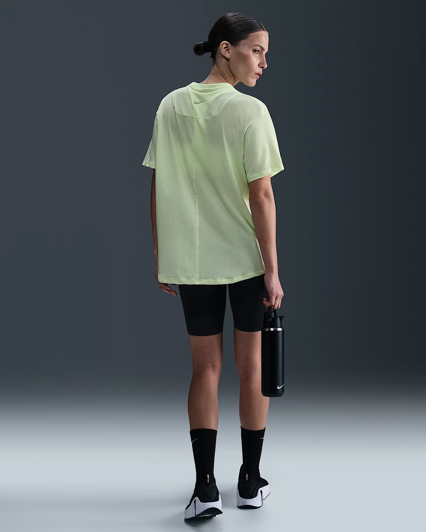 Футболка жіноча Nike One Relaxed FN2814-701, S — фото 6