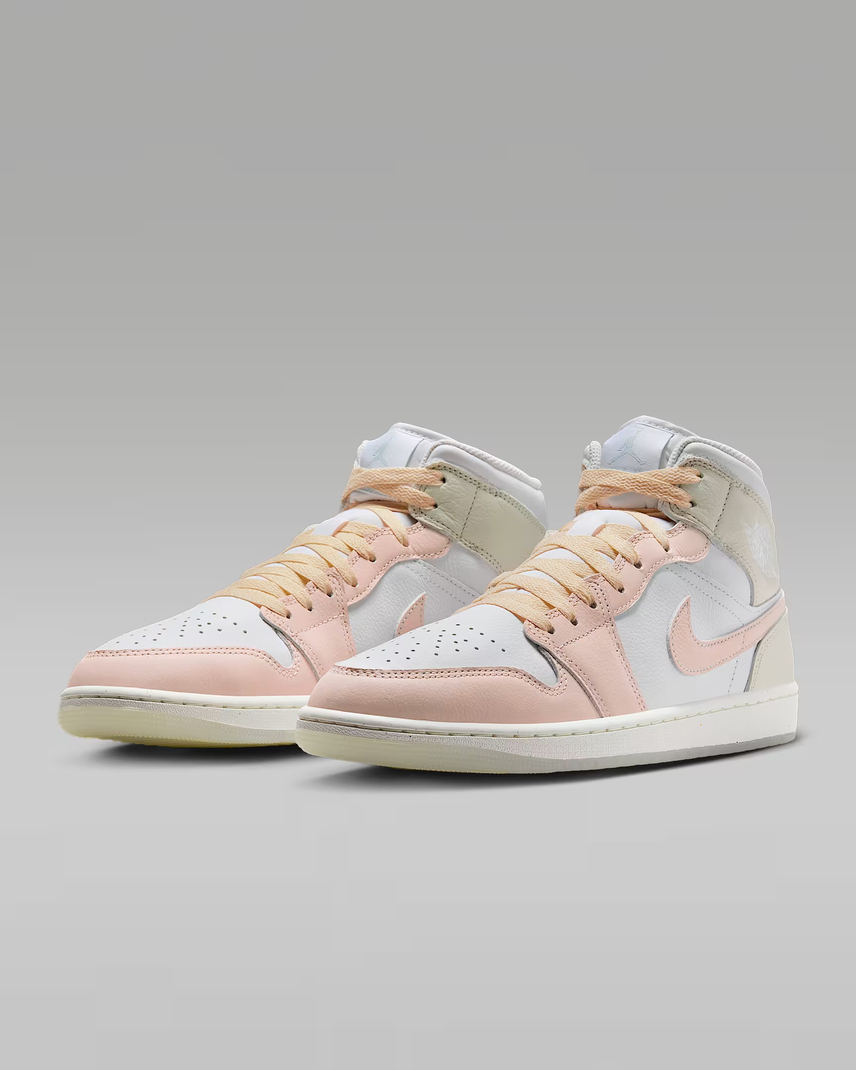 Кросівки чоловічі Air Jordan 1 Mid SE HJ6654-100 — фото 6