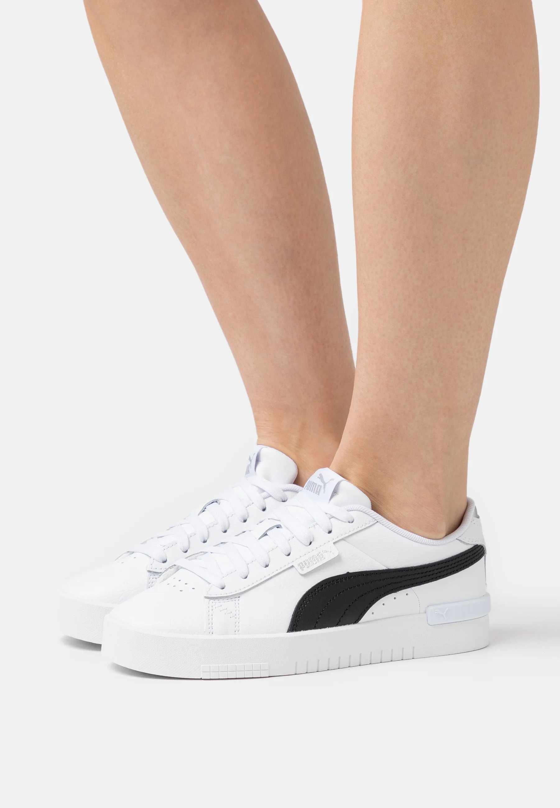 Жіночі кросівки PUMA Jada Renew 40,5 — фото 1