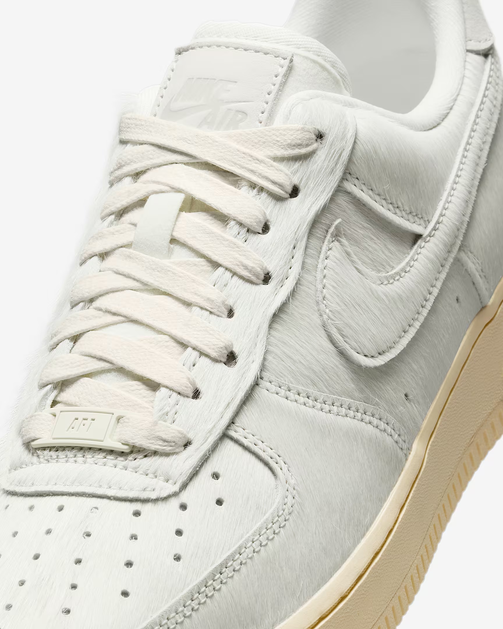 Кросівки жіночі NIKE WMNS AIR FORCE 1 07 II7398-100 — фото 8