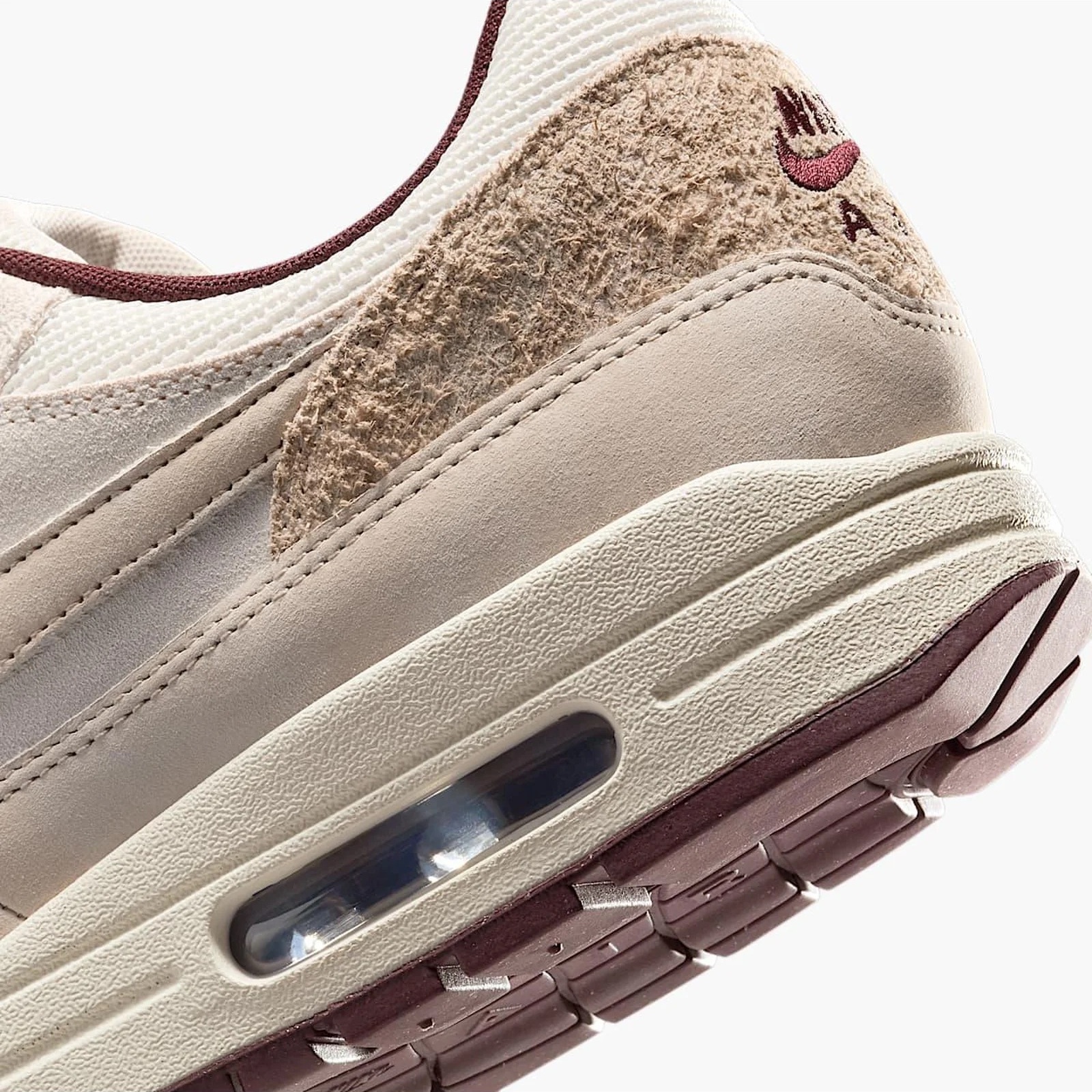 Кросівки чоловічі Nike Air Max 1 PRM HF8127-100, 43 — фото 9