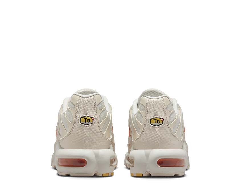 Кросівки чоловічі Nike Air Max Plus DM0032-019 — фото 5