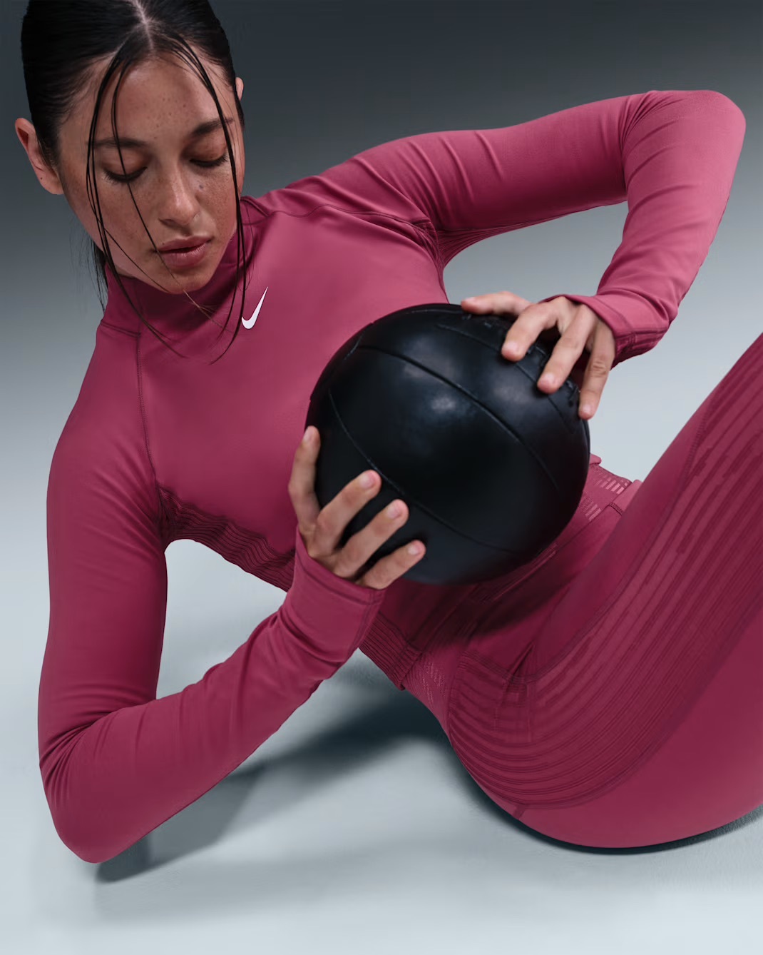 Жіночий лонгслів Nike Pro Women's Dri-FIT HV3736-634, M — фото 4
