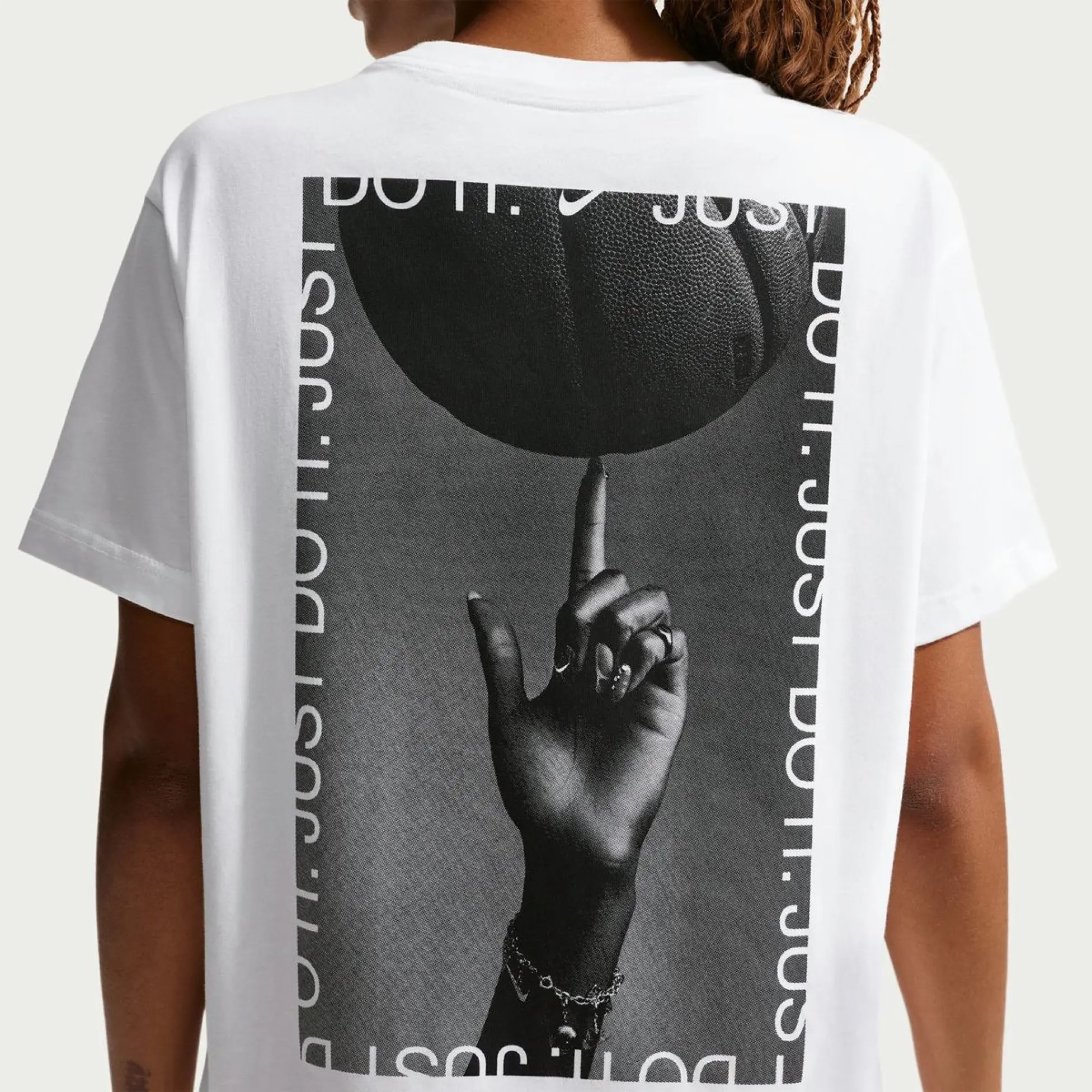 Жіноча футболка NIKE BASKETBALL IM0301-100 — фото 3