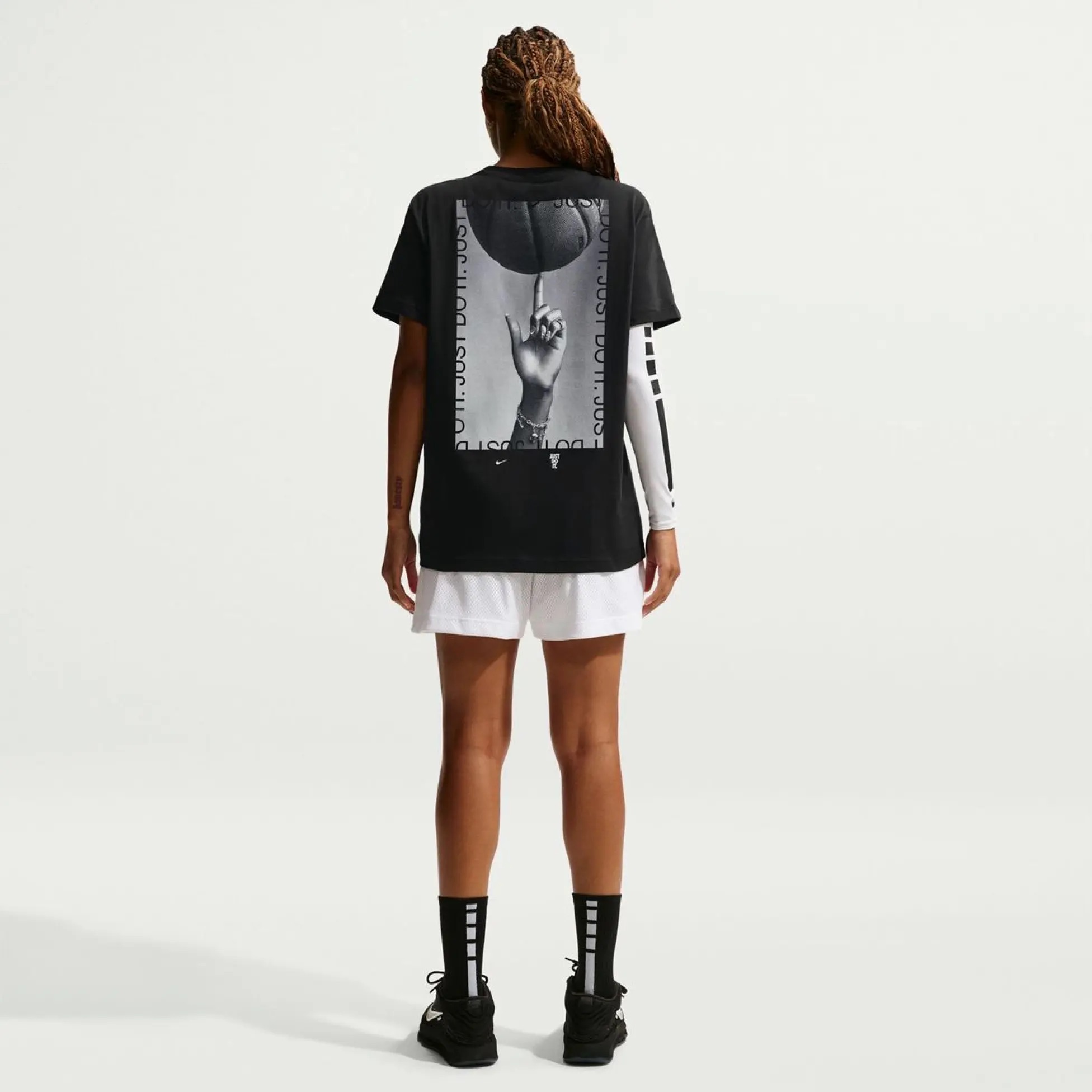 Жіноча футболка NIKE BASKETBALL IM0301-010 — фото 6