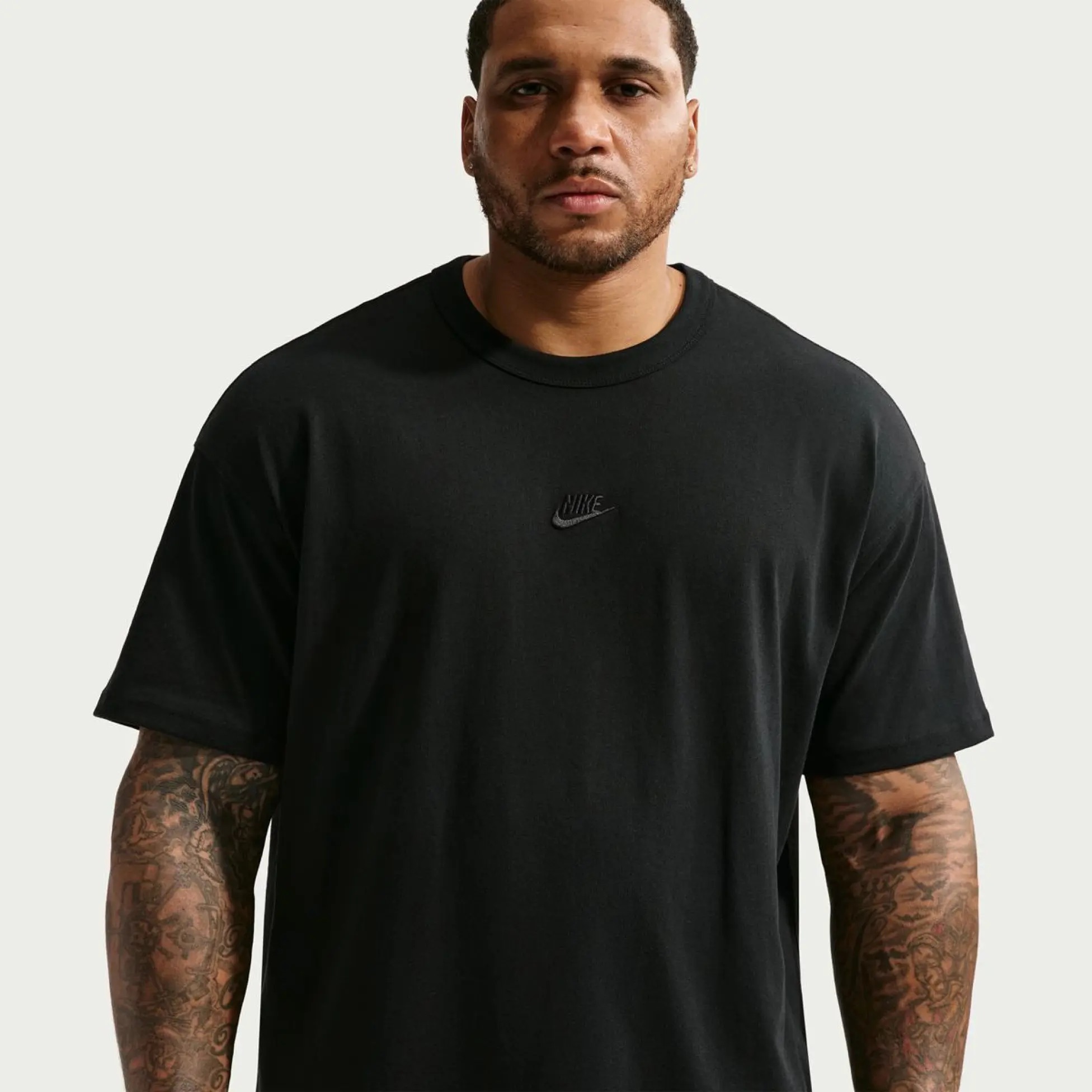 Футболка чоловіча NIKE M NSW TEE LSE PREM ESS SUST IH1121-010 — фото 2